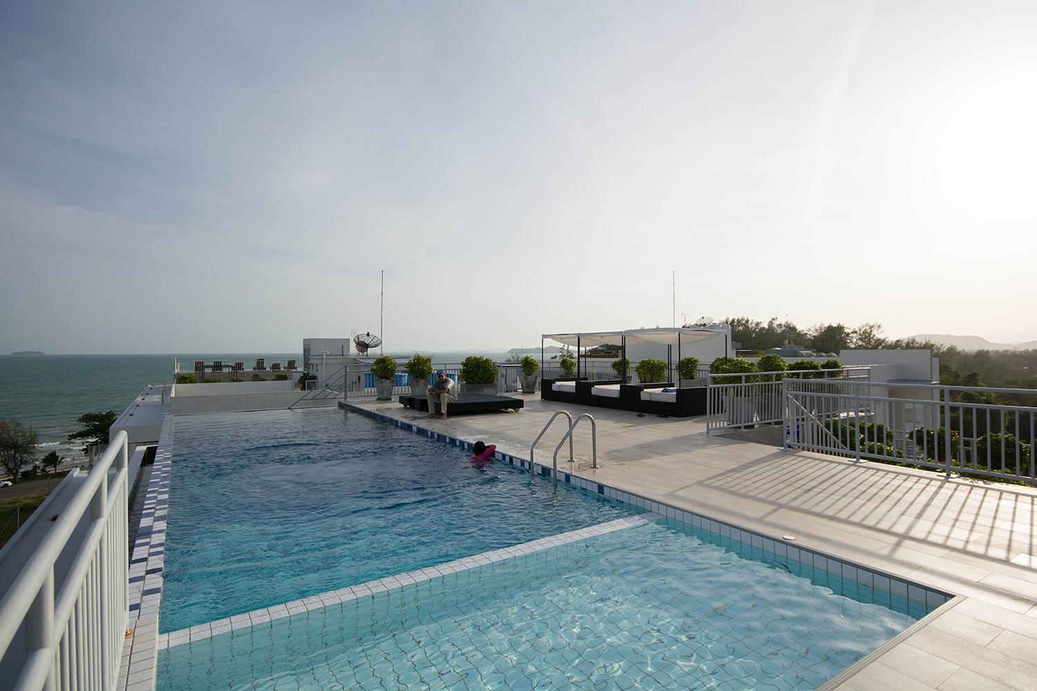 Mosaic Condominium A34M by malai view 5