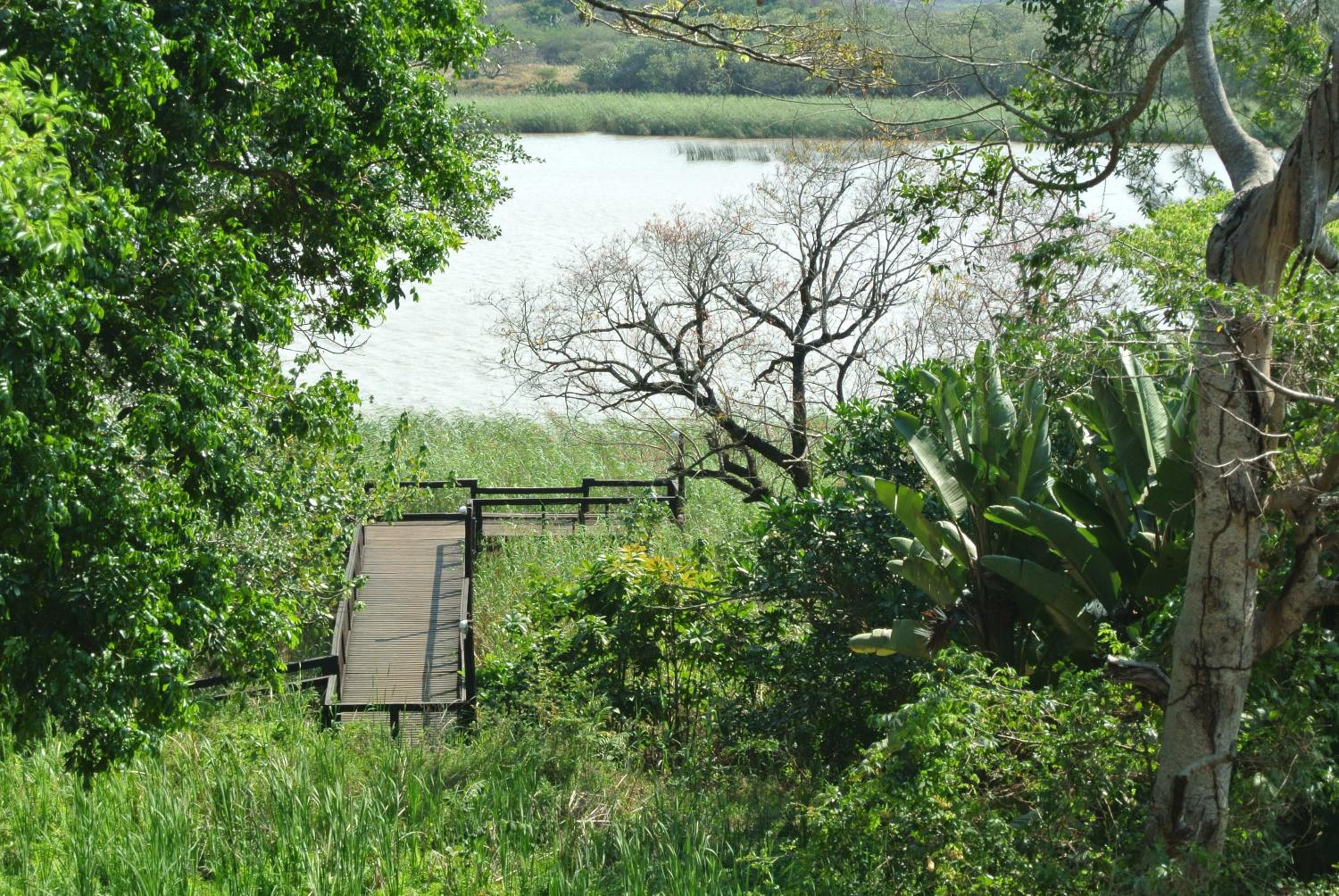 9 The Bridge Holiday Resort view 4