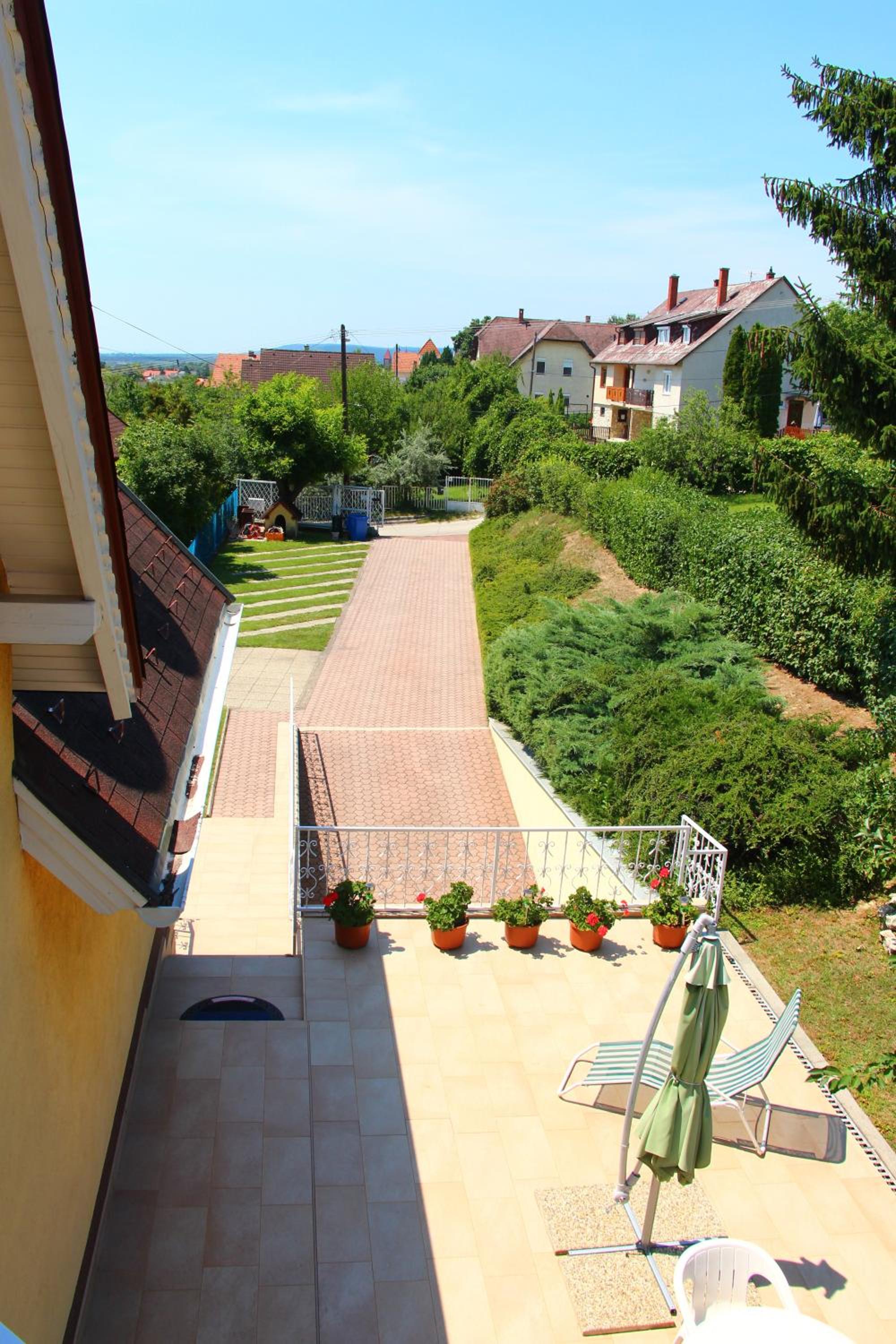 Szeibert Vendégház view 5