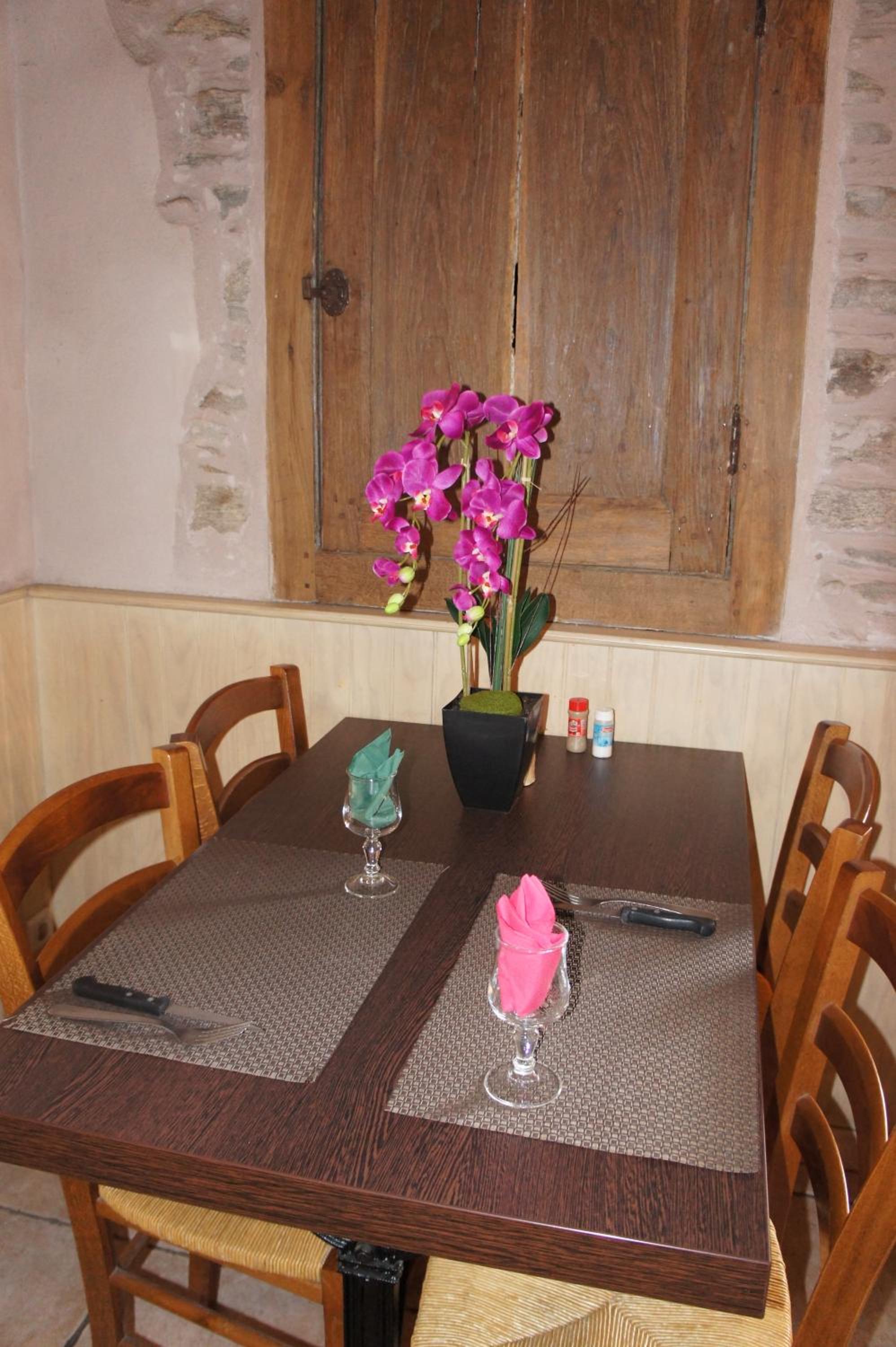 restaurant