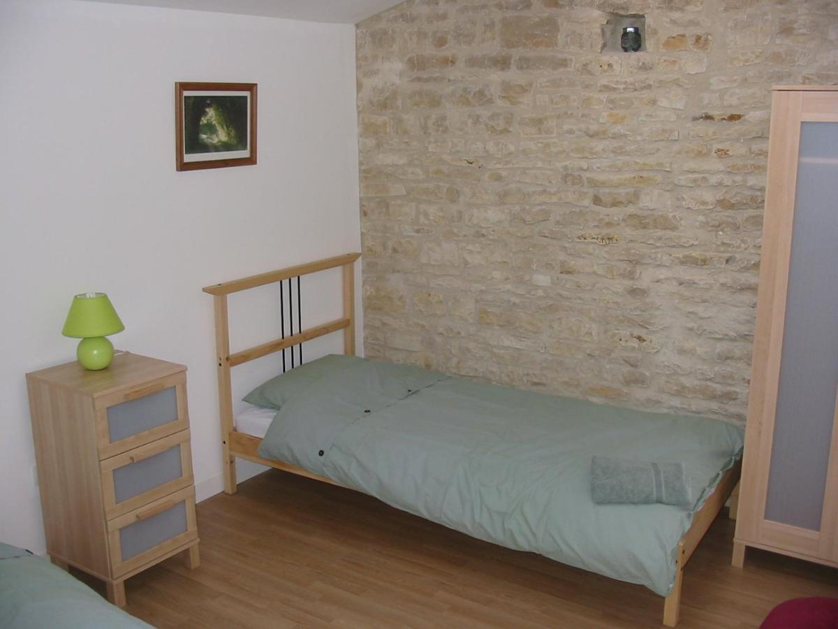 Le Noisetier at Les Hiboux Gites view 3