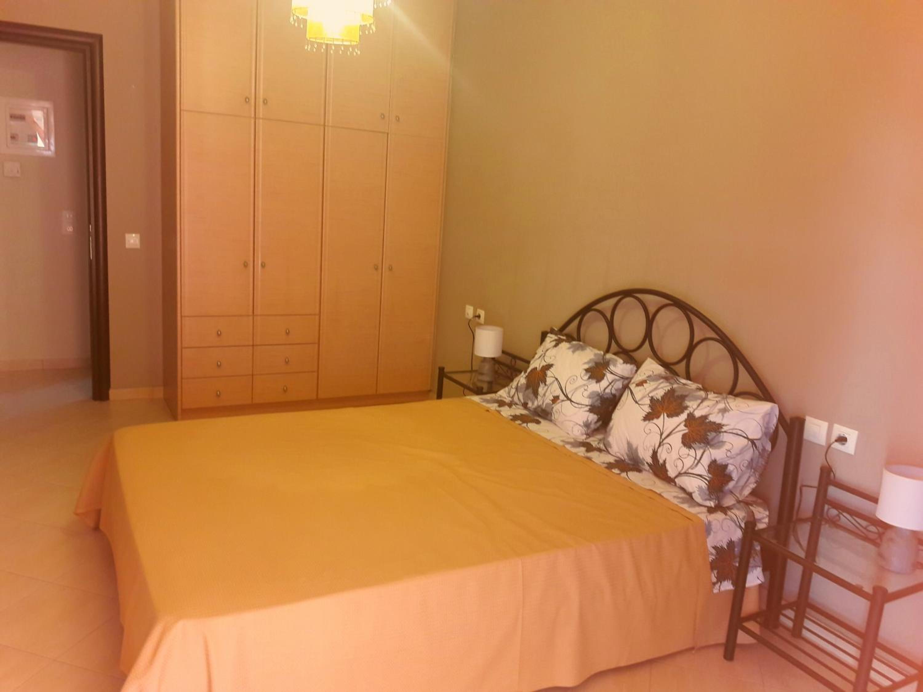 Moiras apartments