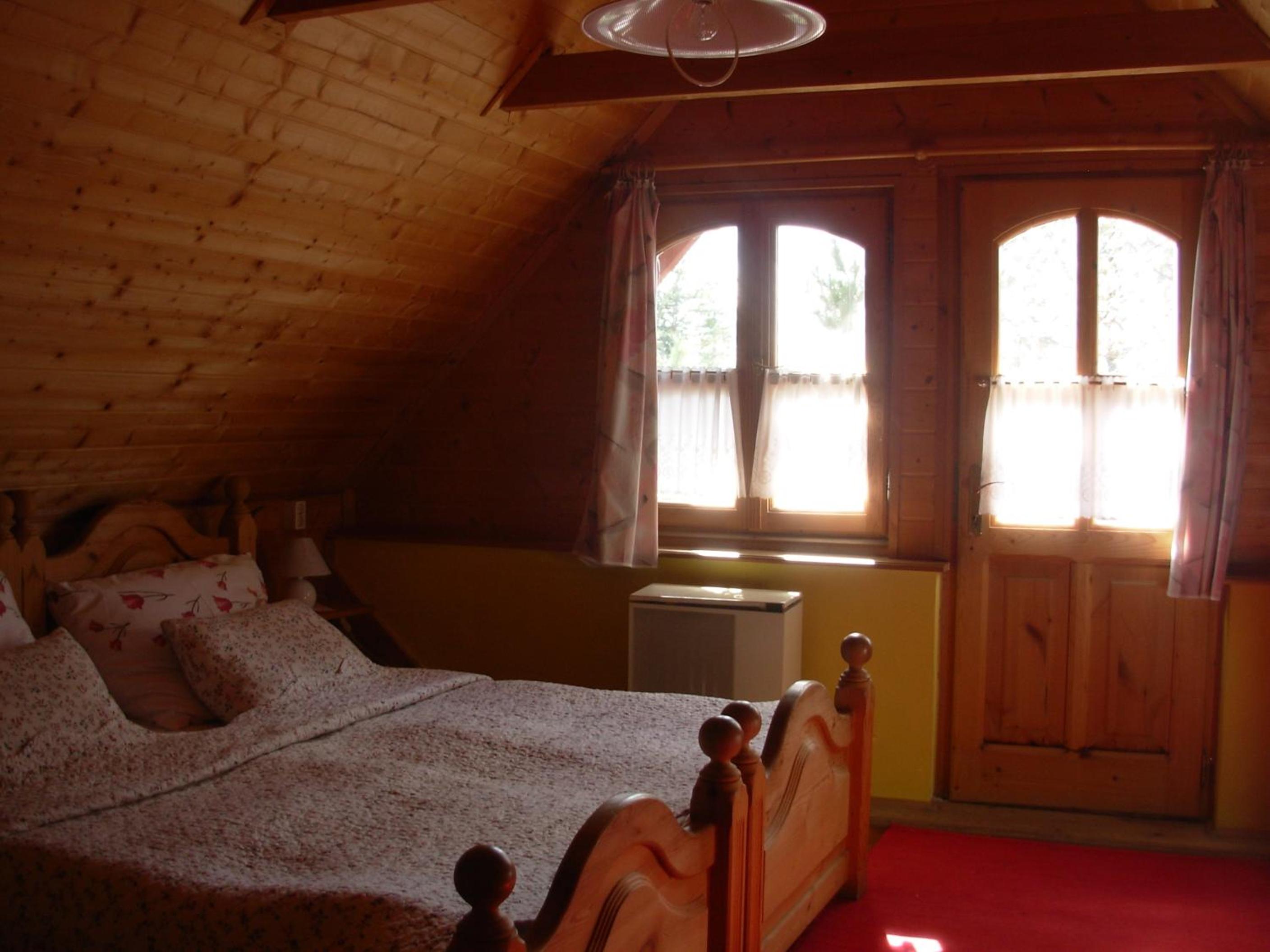 Photo 32
