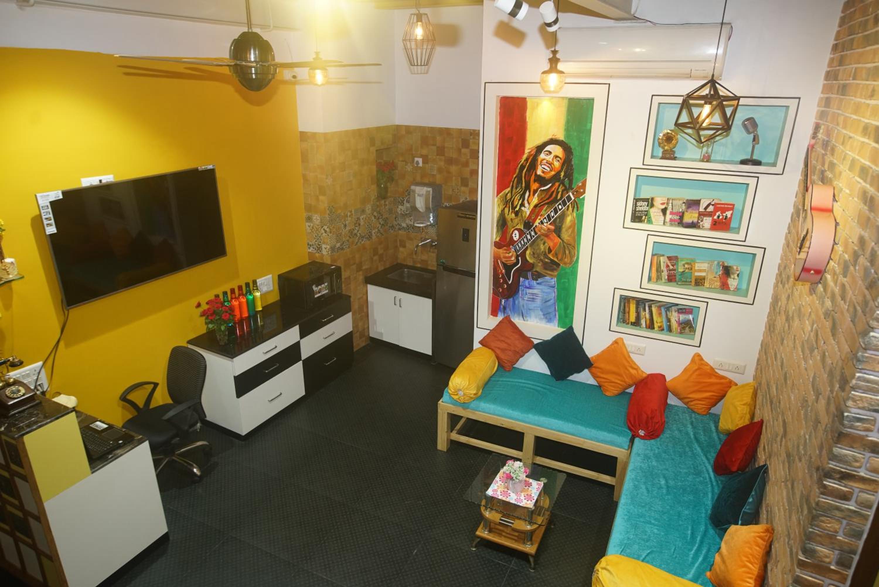 lounge