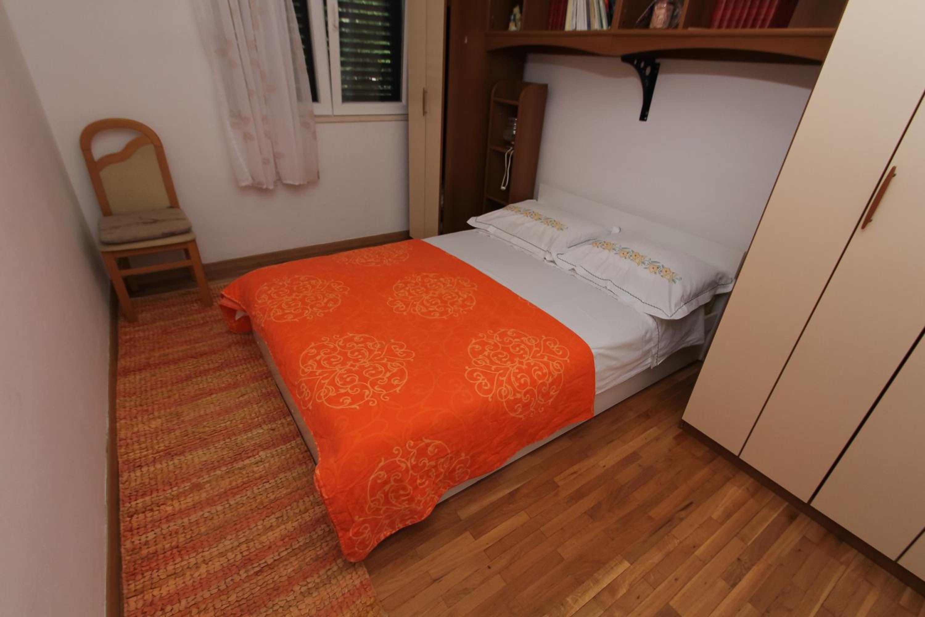 Photo 28
