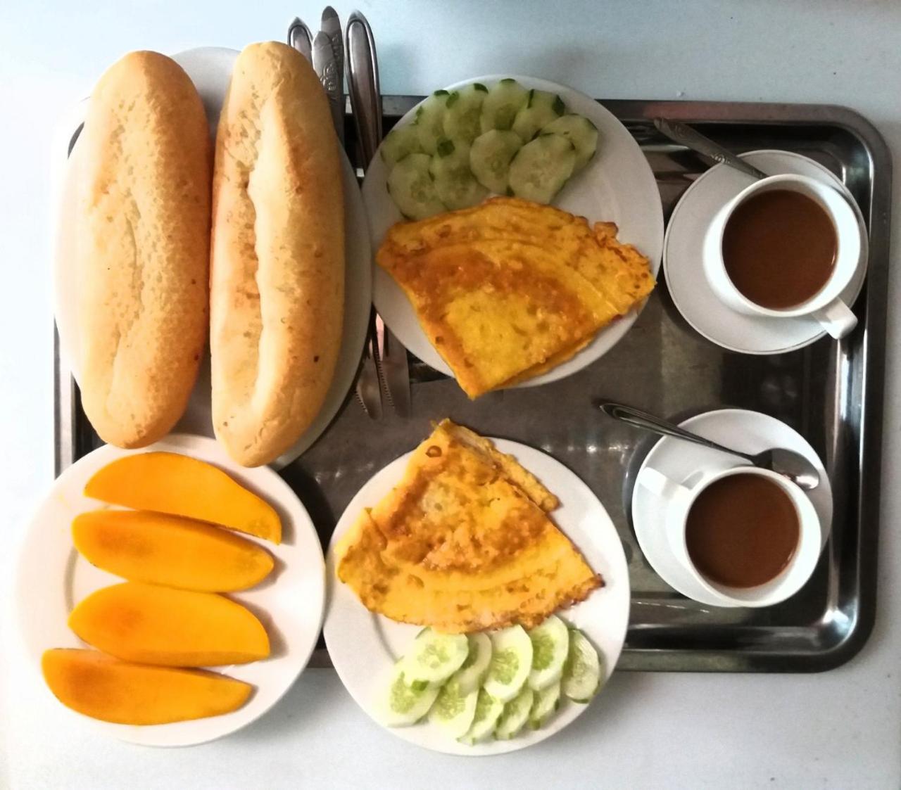 Ninh Binh Mountain Side Homestay & Cafe