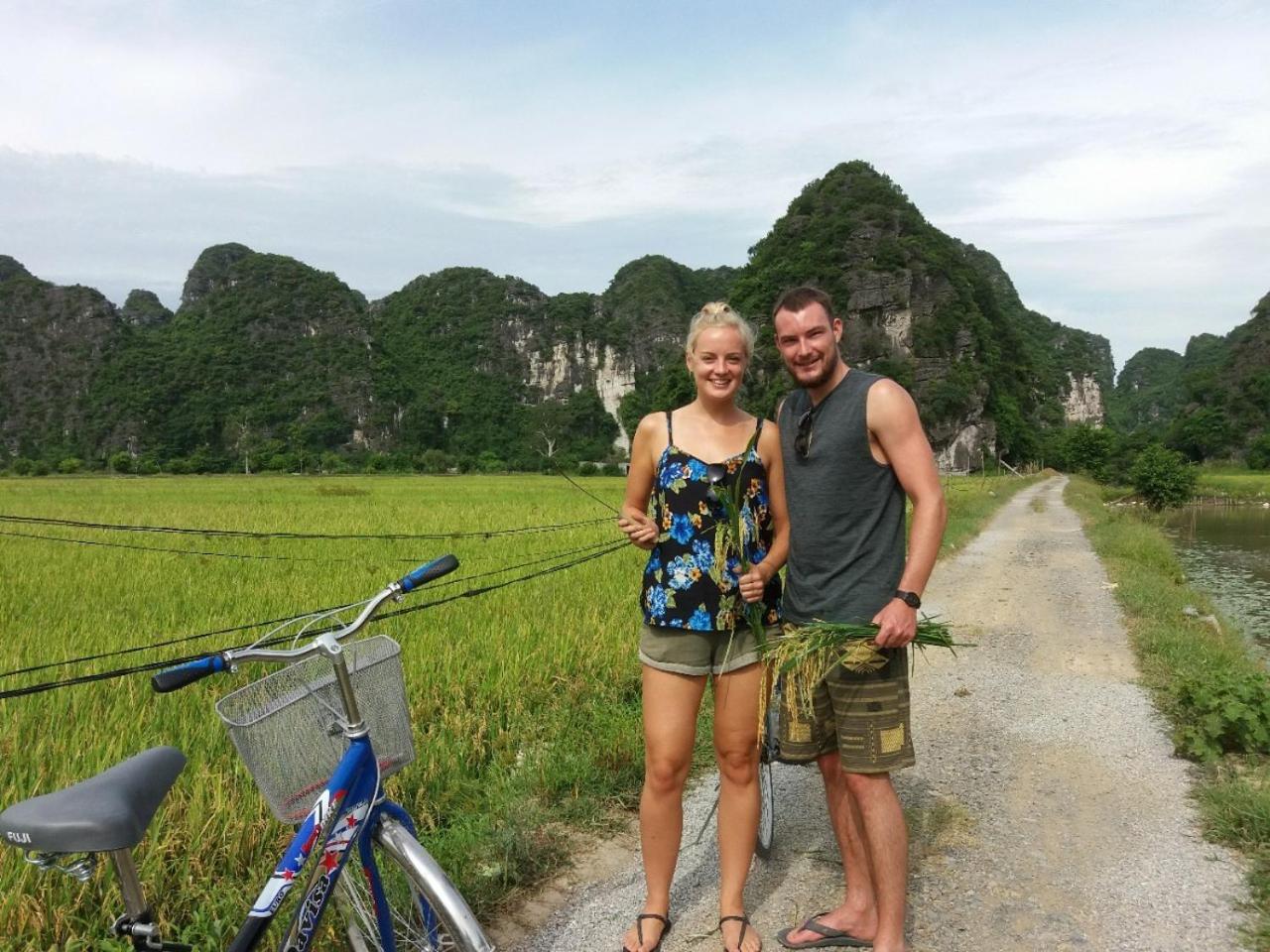 Ninh Binh Mountain Side Homestay & Cafe