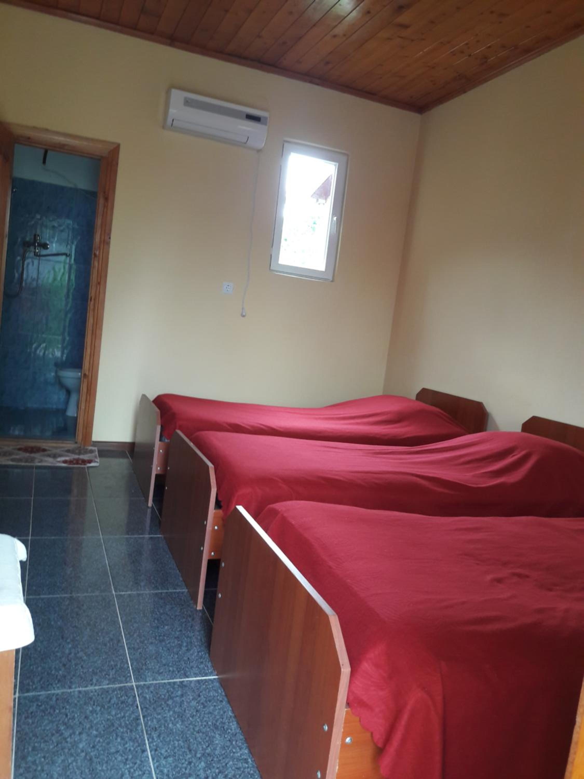 Guest house LIA