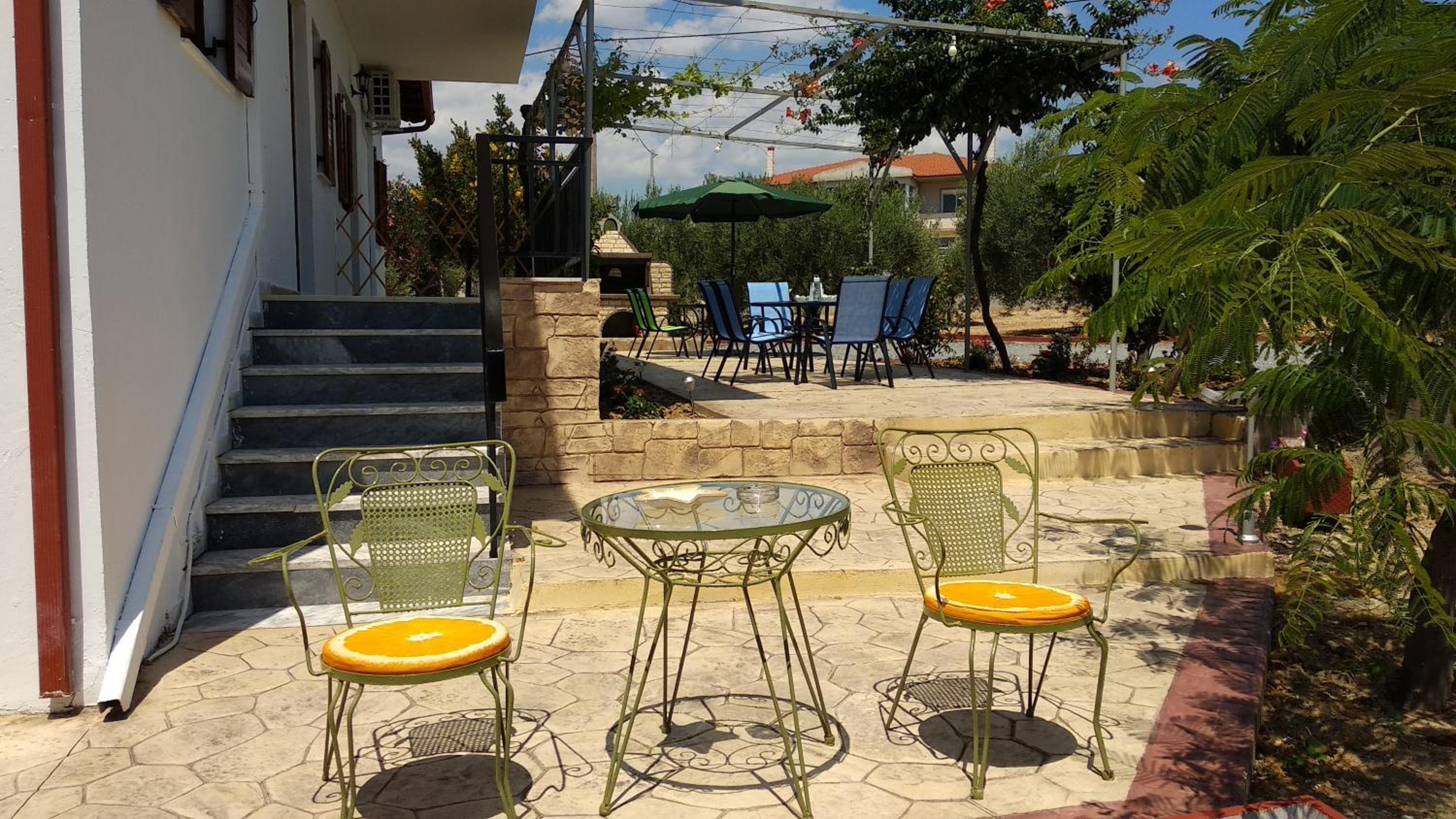 Platanos Apartment view 5