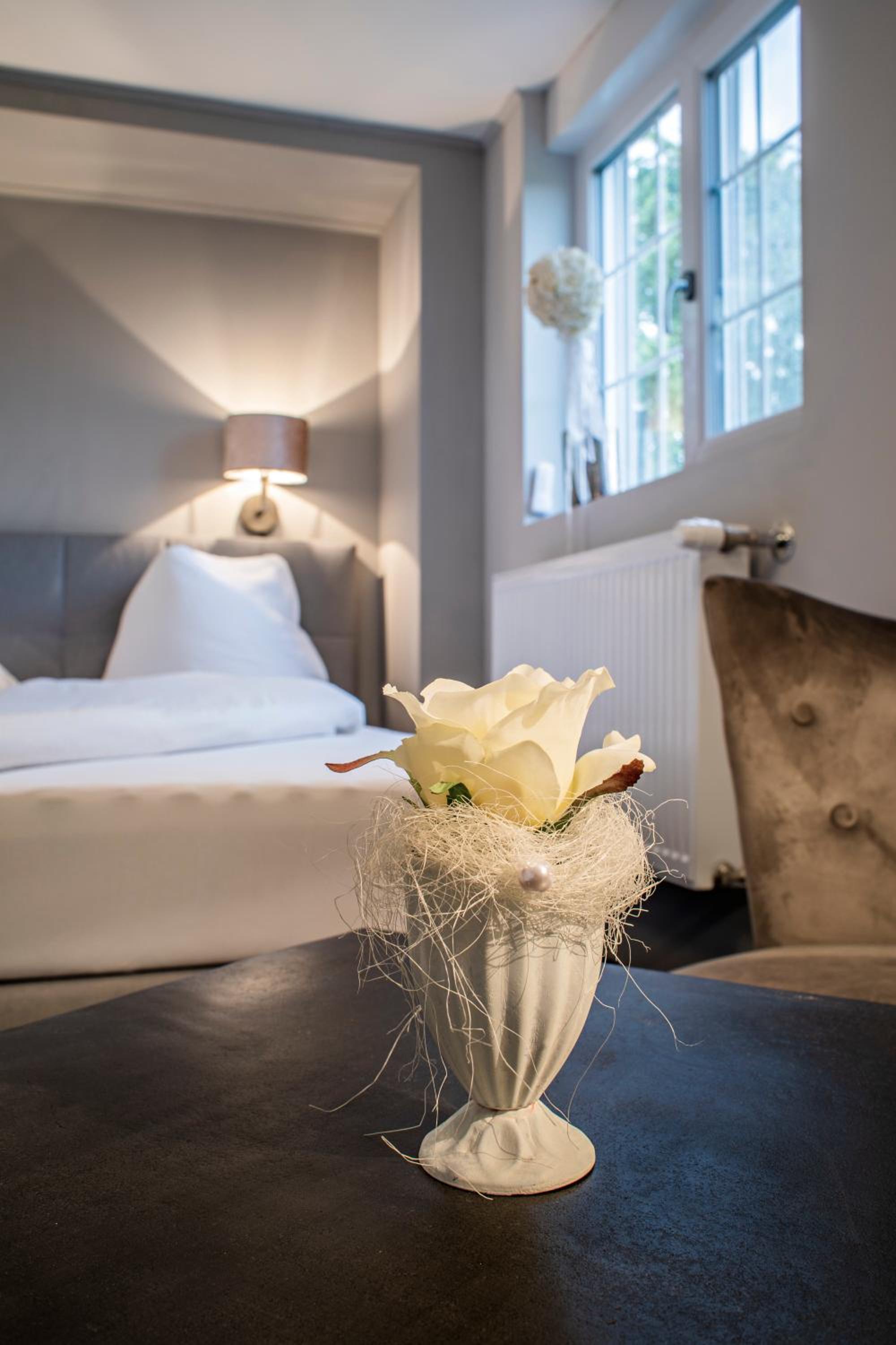 Aebis Landhotel