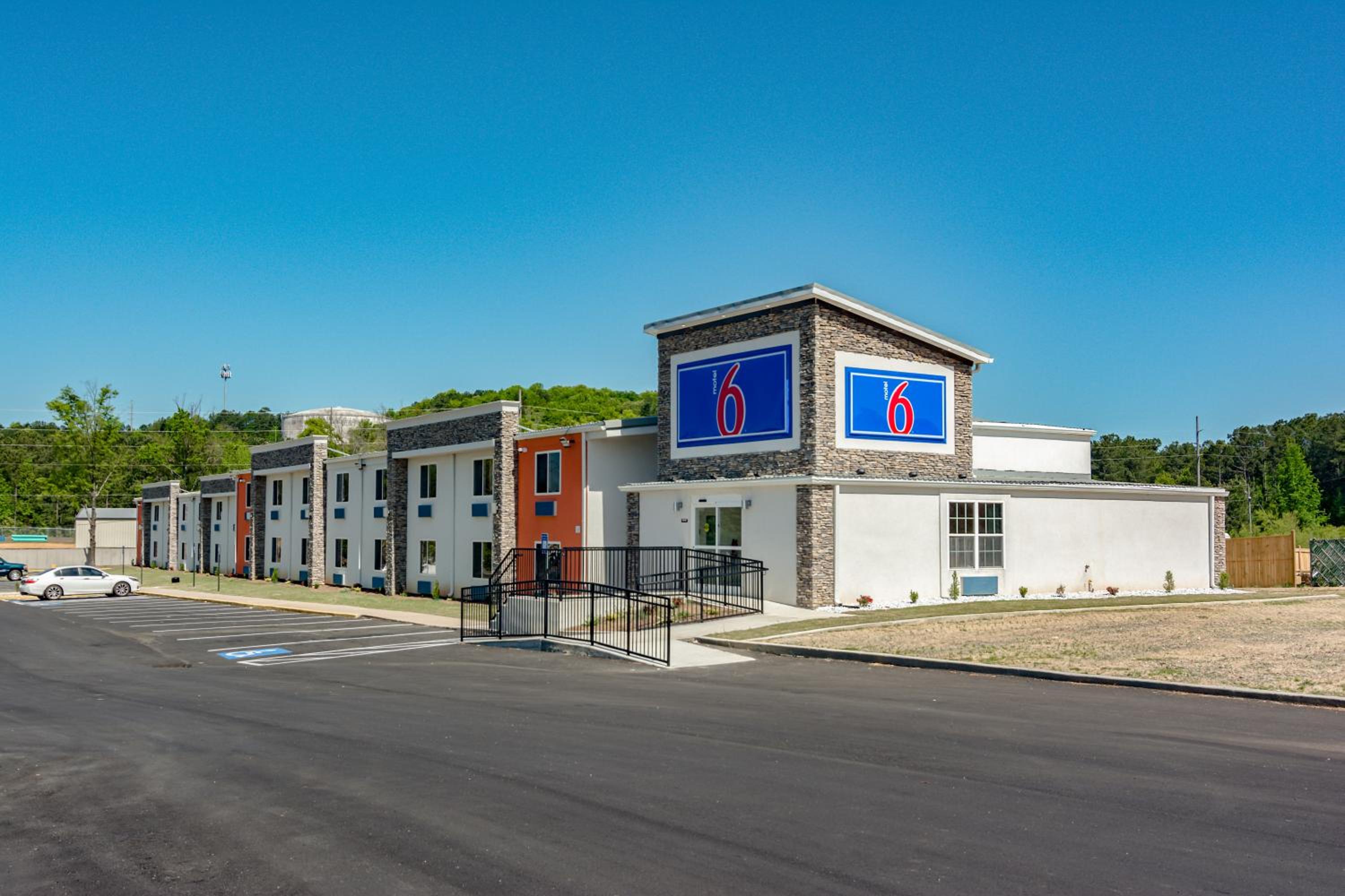 Motel 6-White, GA - Cartersville