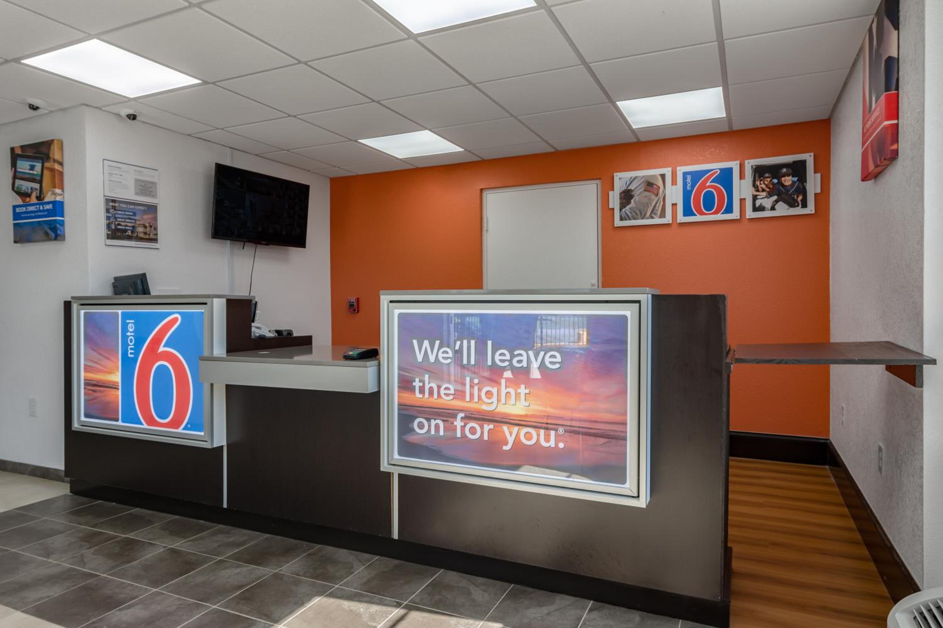 Motel 6-White, GA - Cartersville