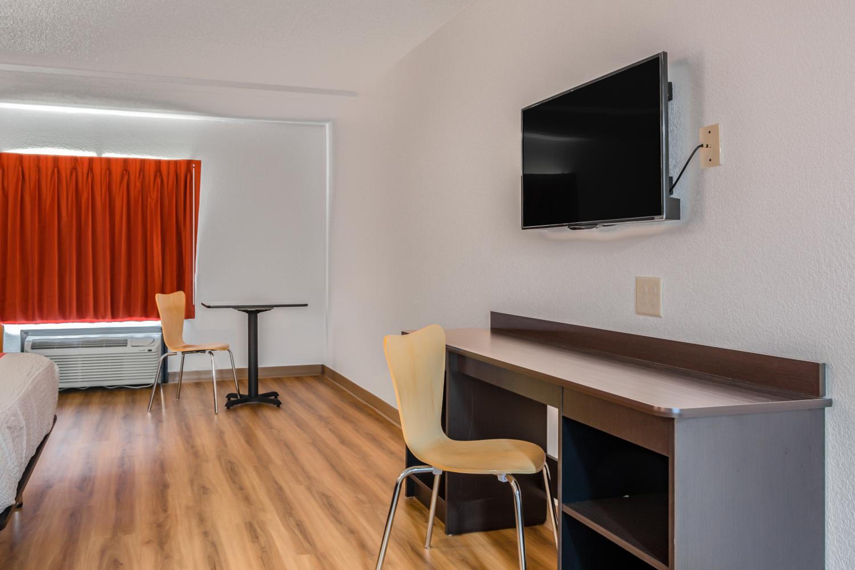 Motel 6-White, GA - Cartersville