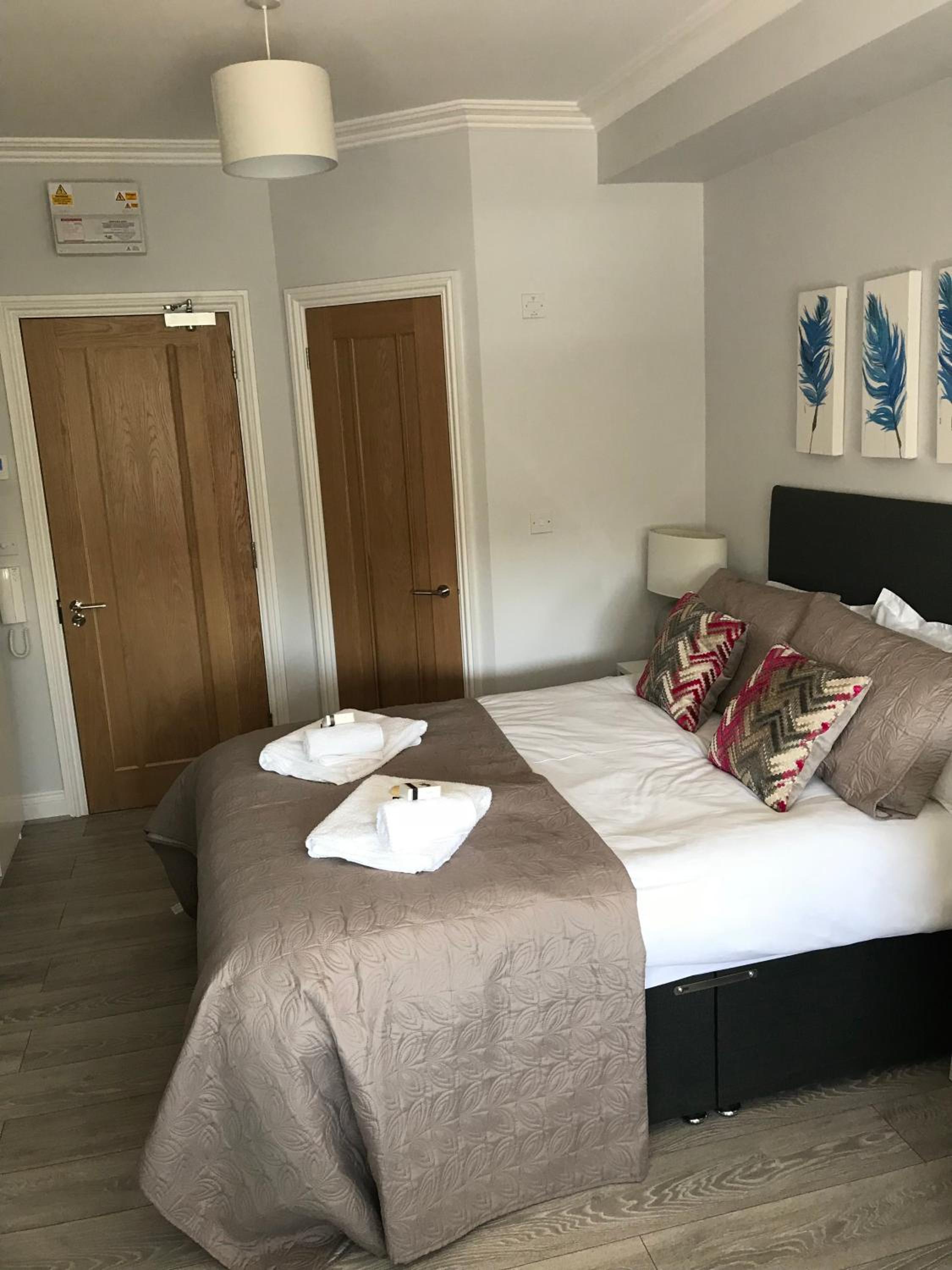 Berkshire Serviced Apartment Helena 12