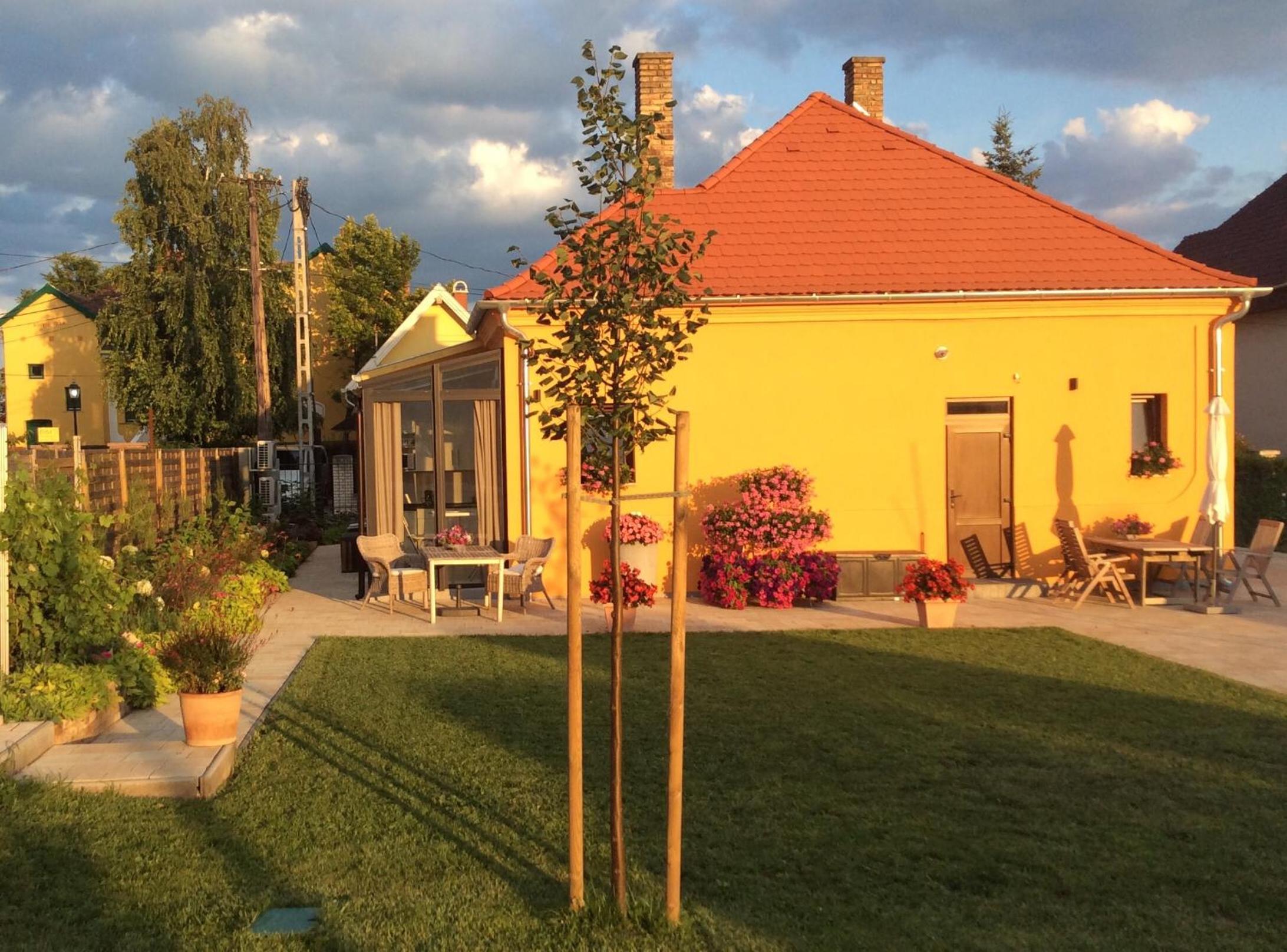 Füredi Virág Villa view 4
