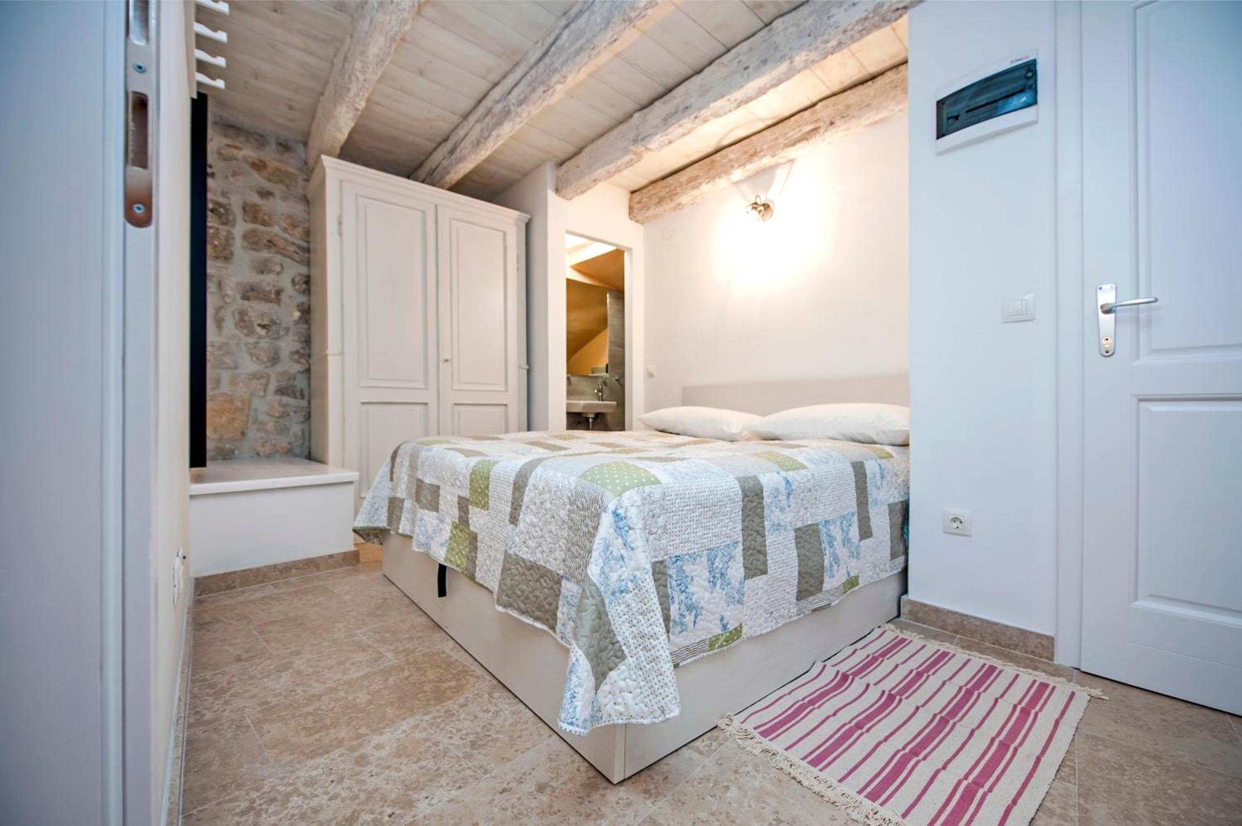 Apartments CASA ROCCIA BIANCA view 2