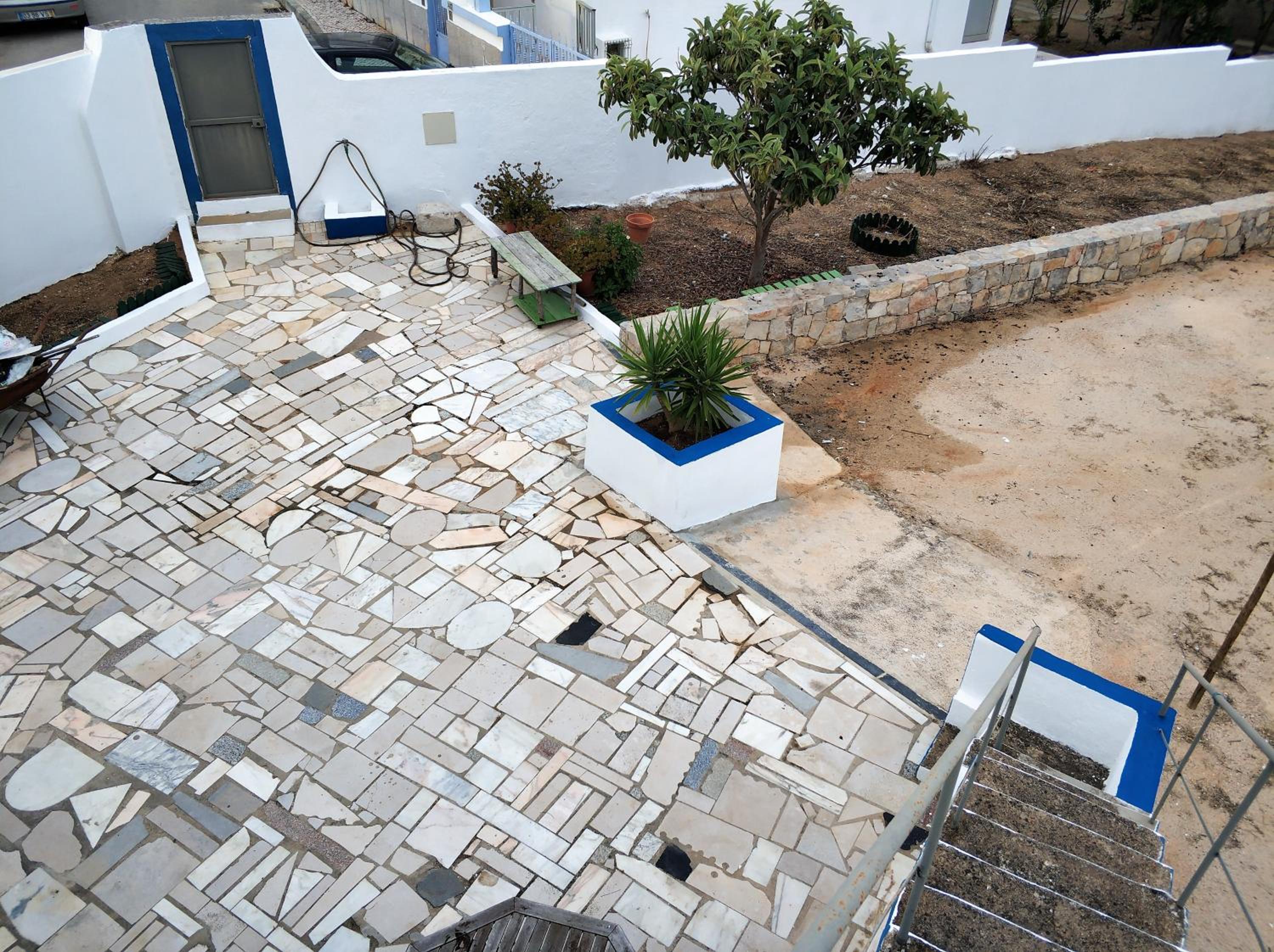 Hotel Sleep & Go Faro Airport Guest House - Image 1