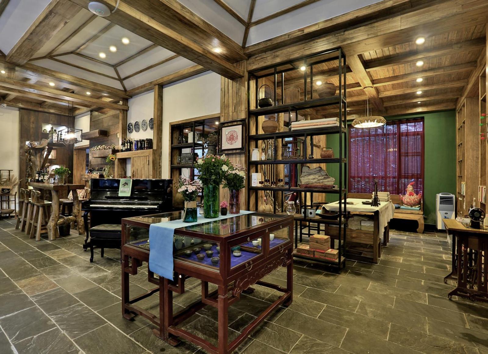 Zhangjiajie One city one inn