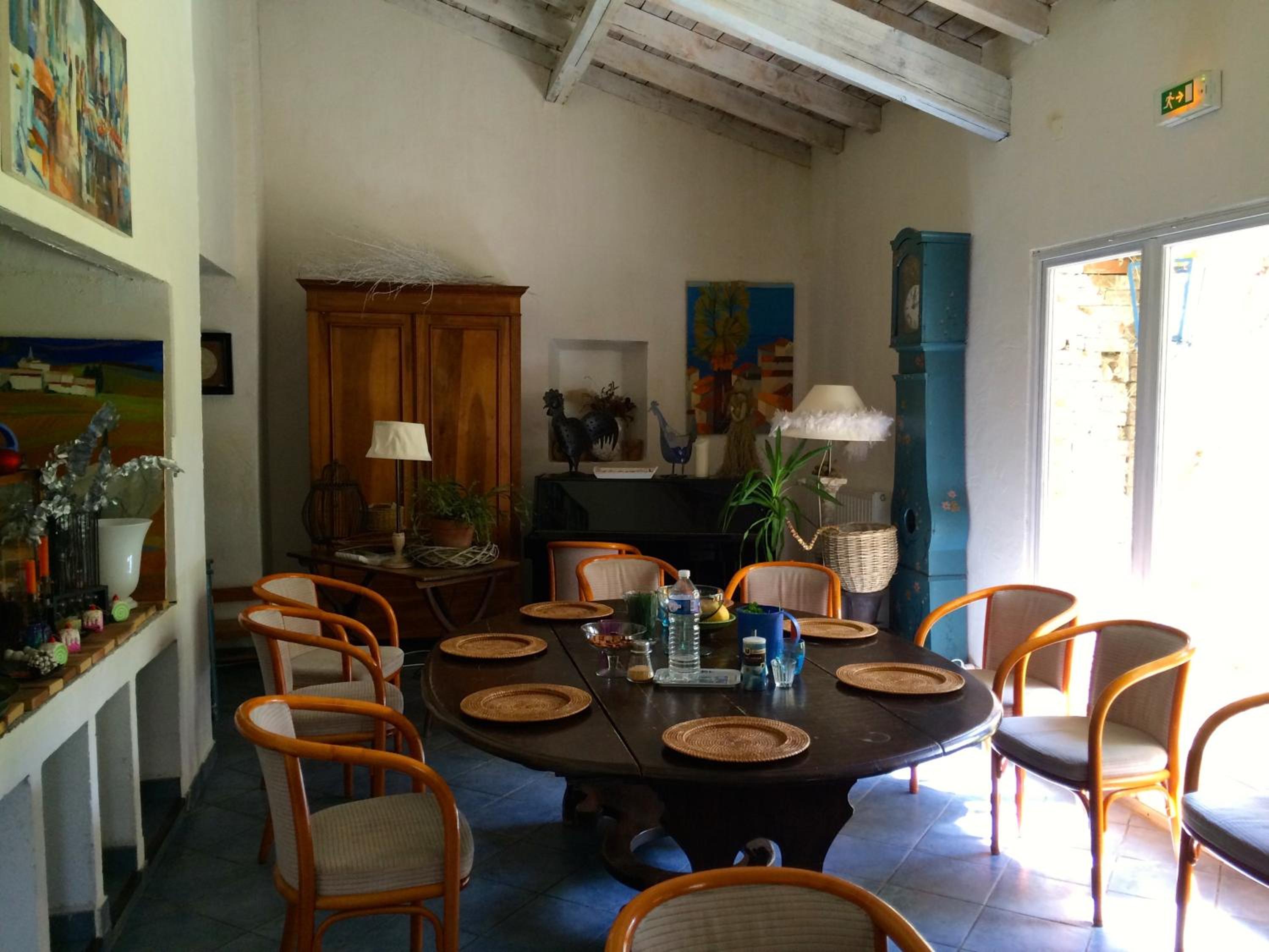 restaurant