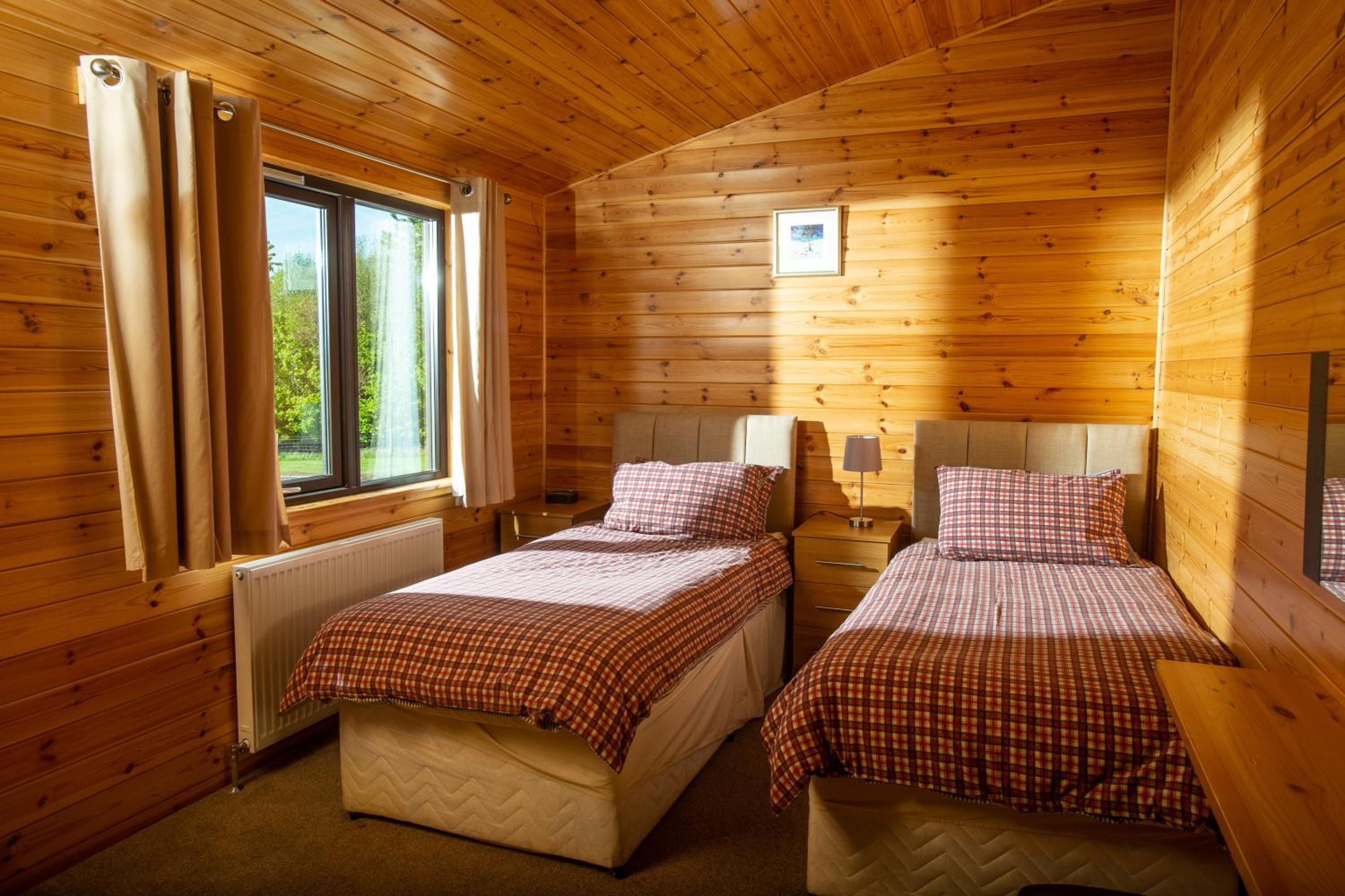 Linwater Caravan Park - Luxury Lodges and Static Caravans near Edinburgh 2