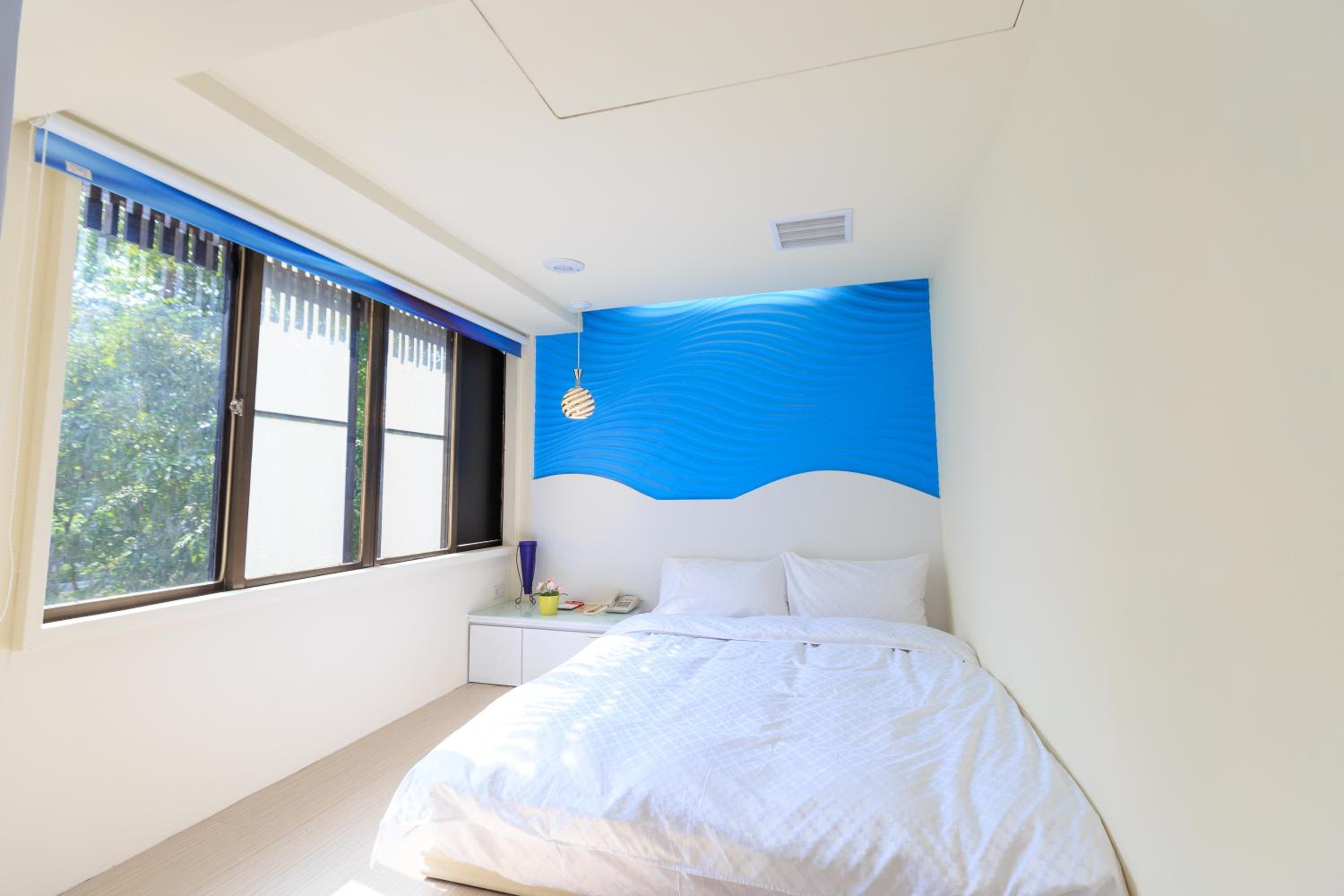 Travelyoung Hotel