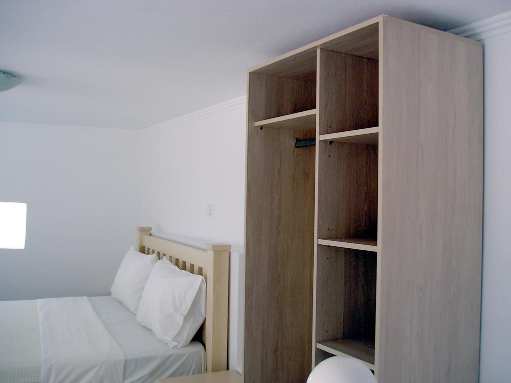 Photo 33