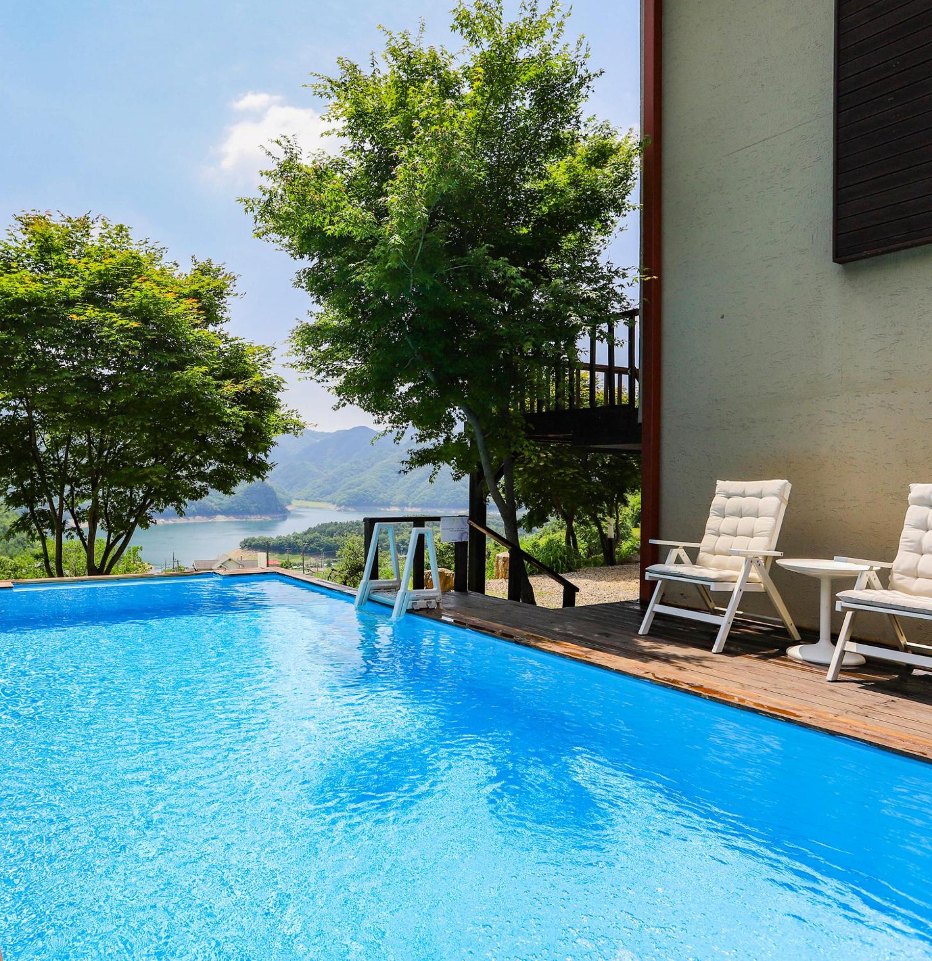 Penatess Pool Villa