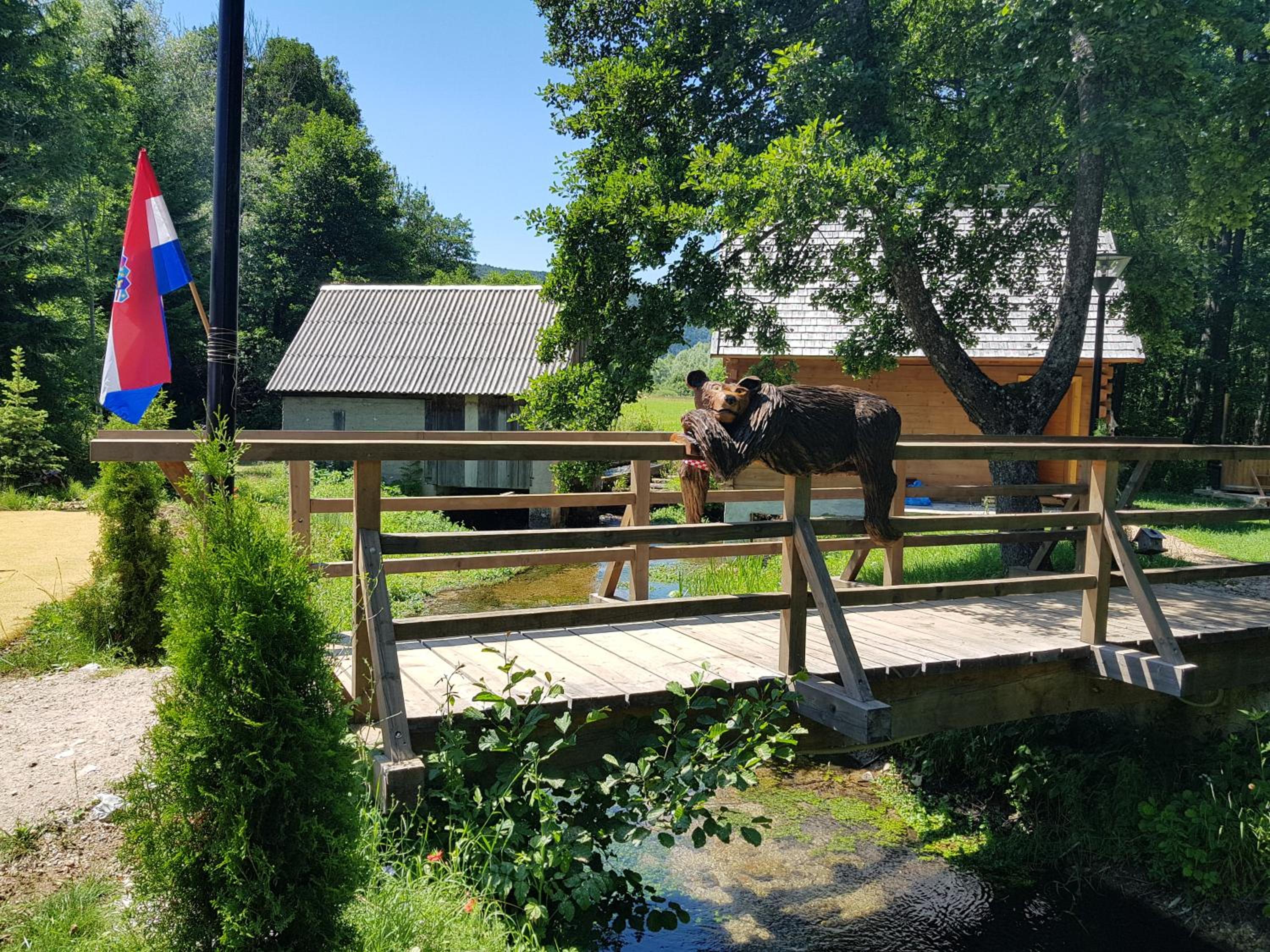 Vodenica Vrelo Chalets
