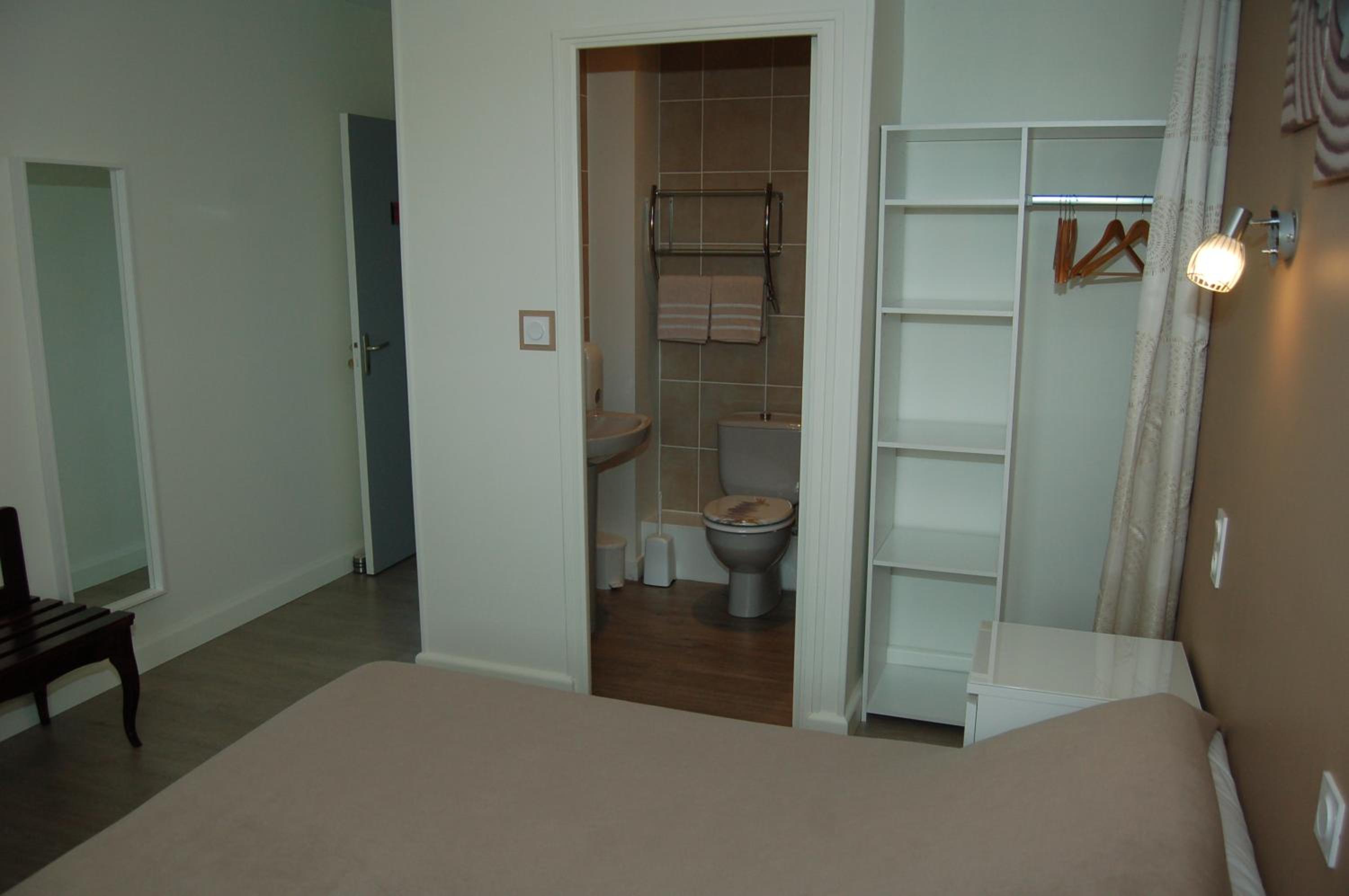 Photo 32