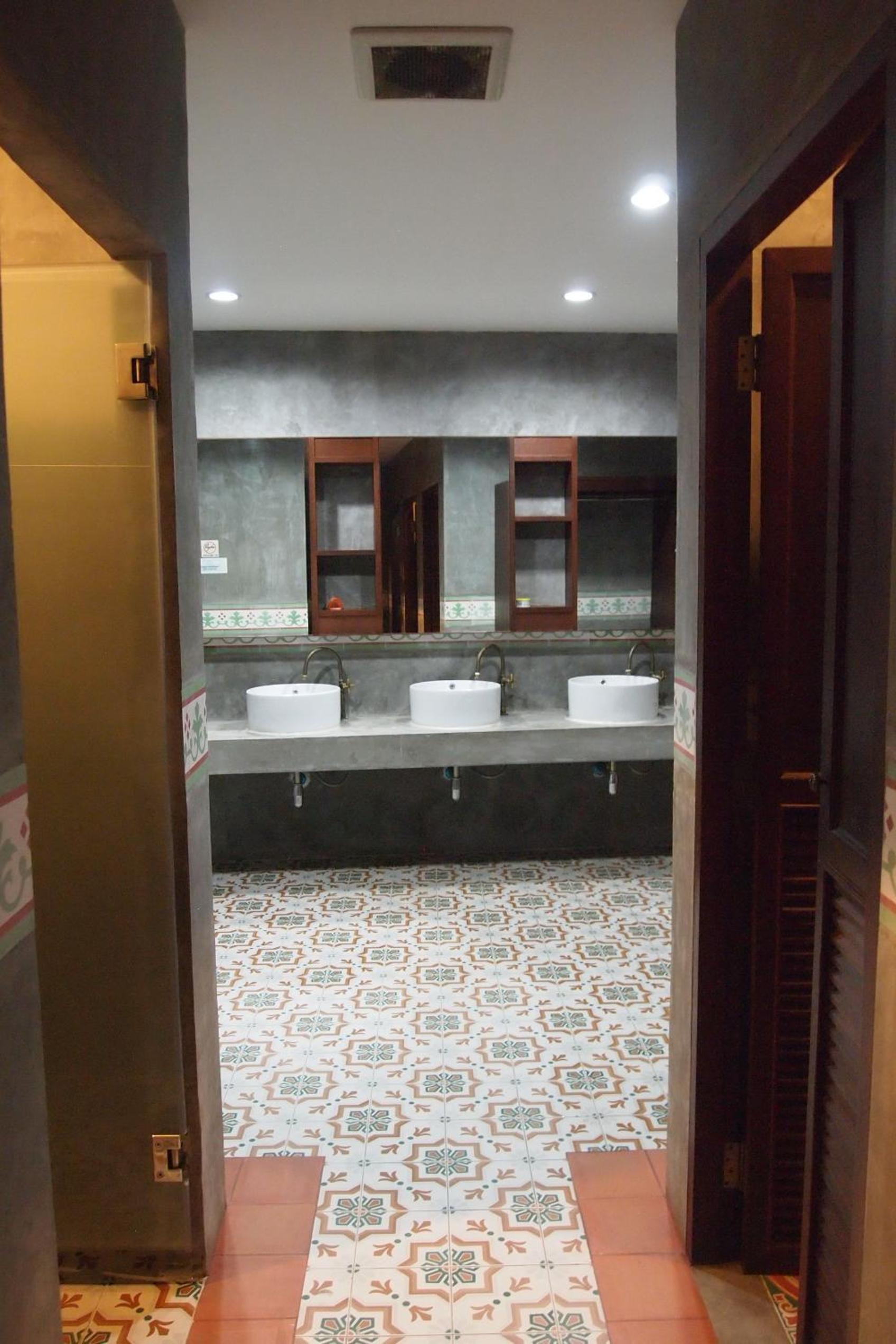 Phuket Sunny Hostel