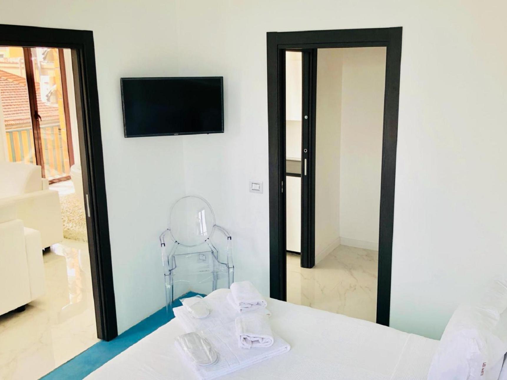 Mayfair Lifestyle Suites by Babylon Stay
