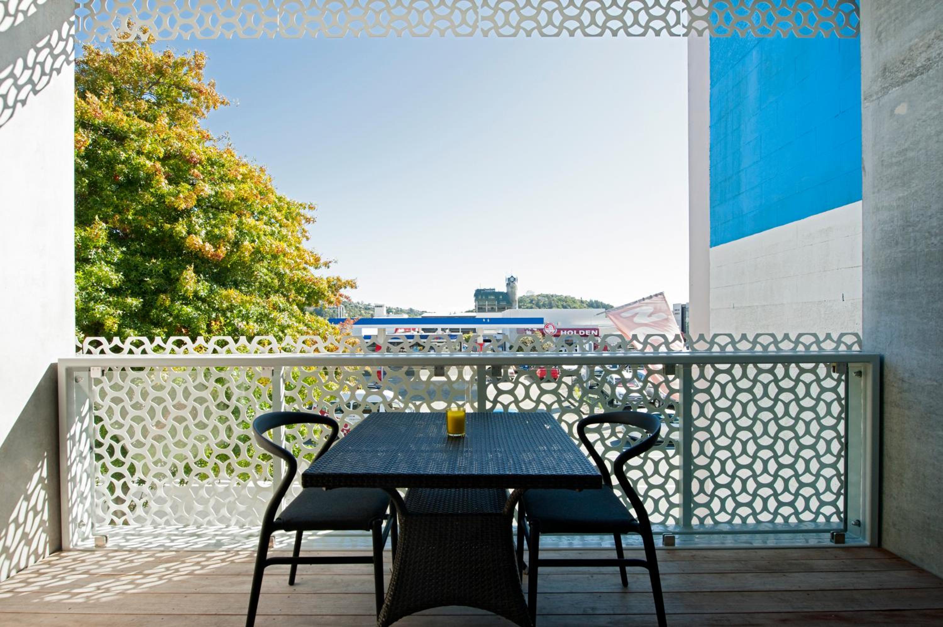 City Terrace Apartment view 3