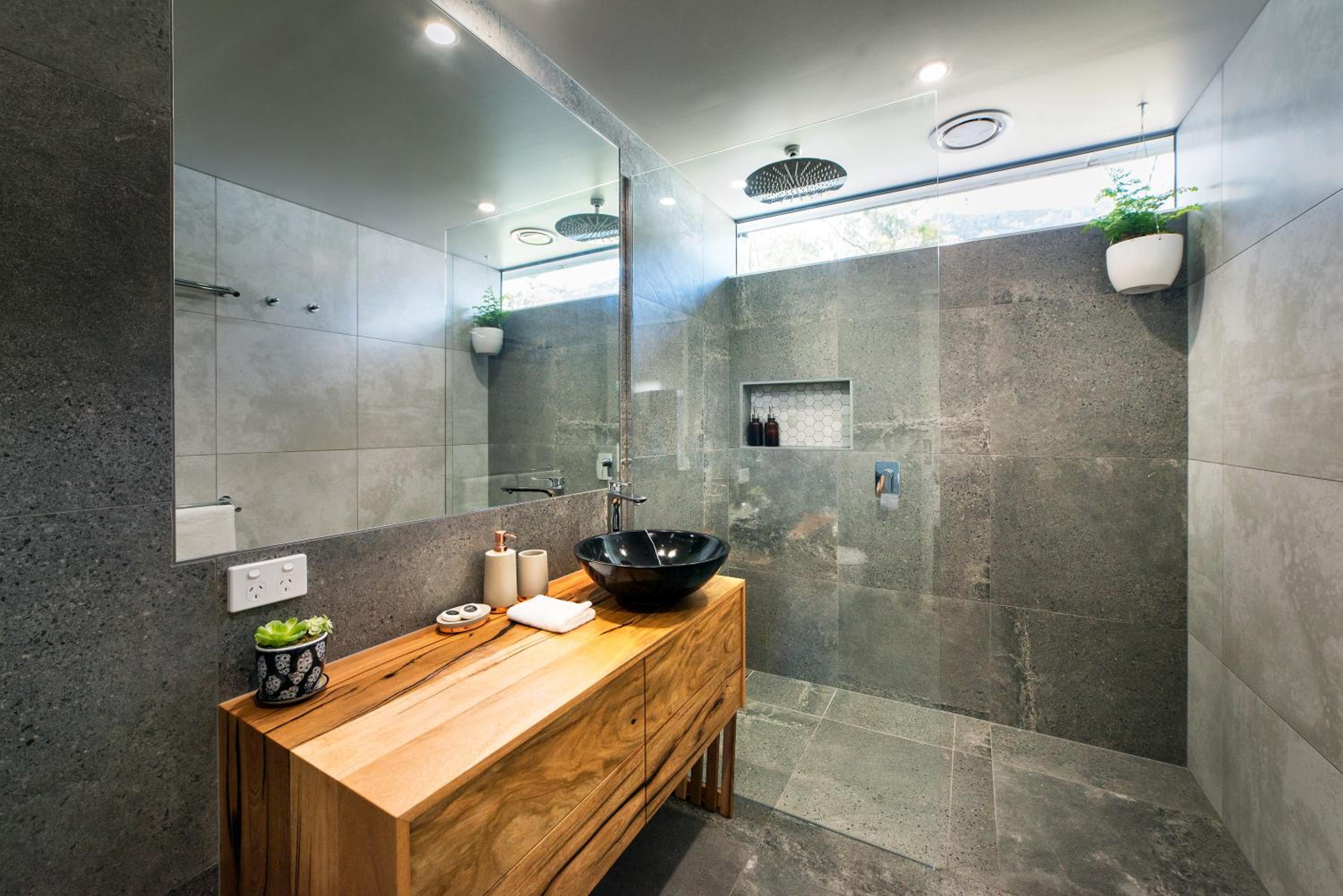 Hemley House Luxury in Halls Gap