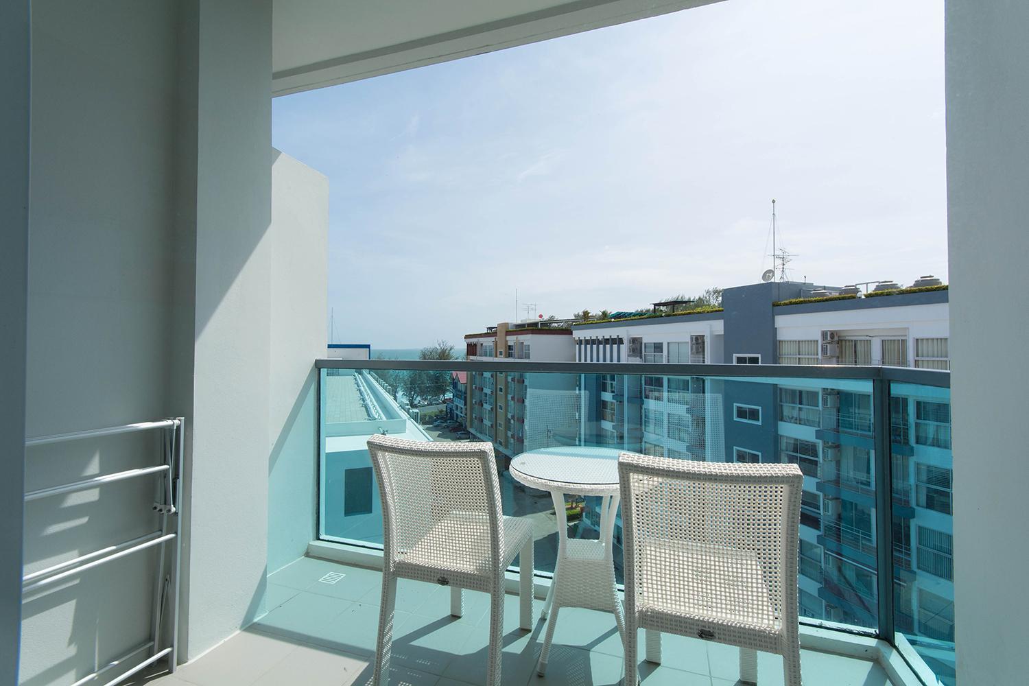 Grandblue Condominium 708 view 4