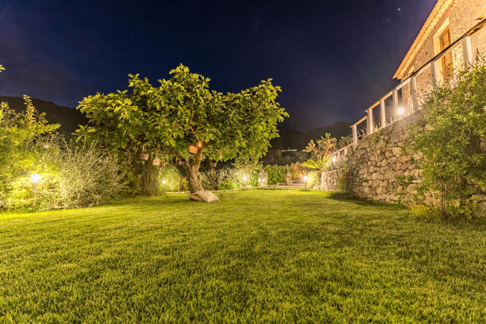 Old Noar Private Villa photo 2