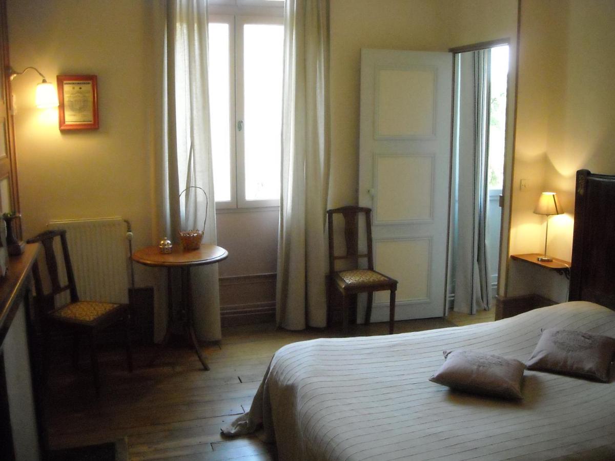 chateau de Pougy view 5