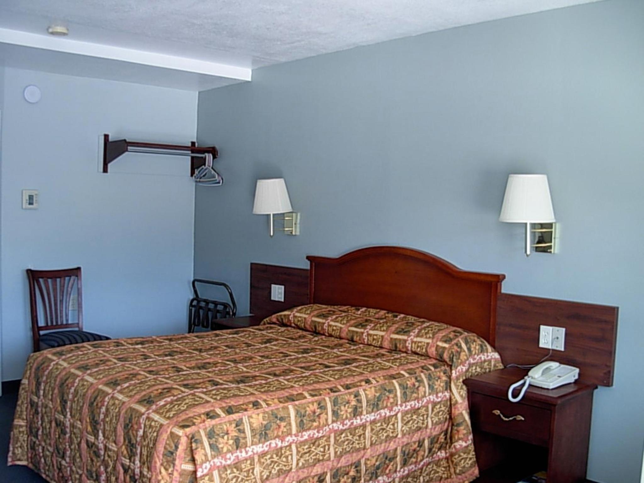 Willows Vacations - Economy Inn - Property Image 2