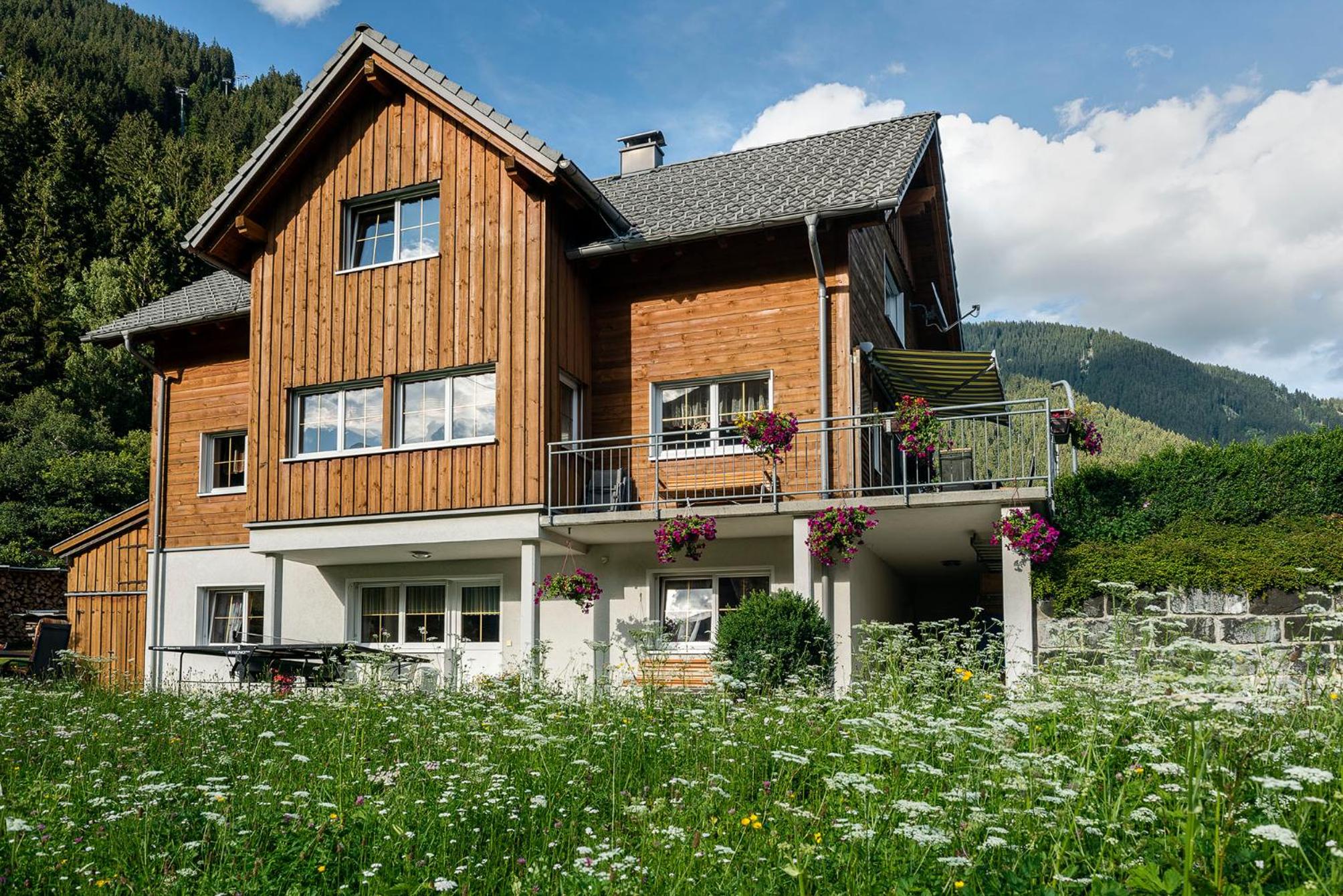 Haus Ambiatscha view 3