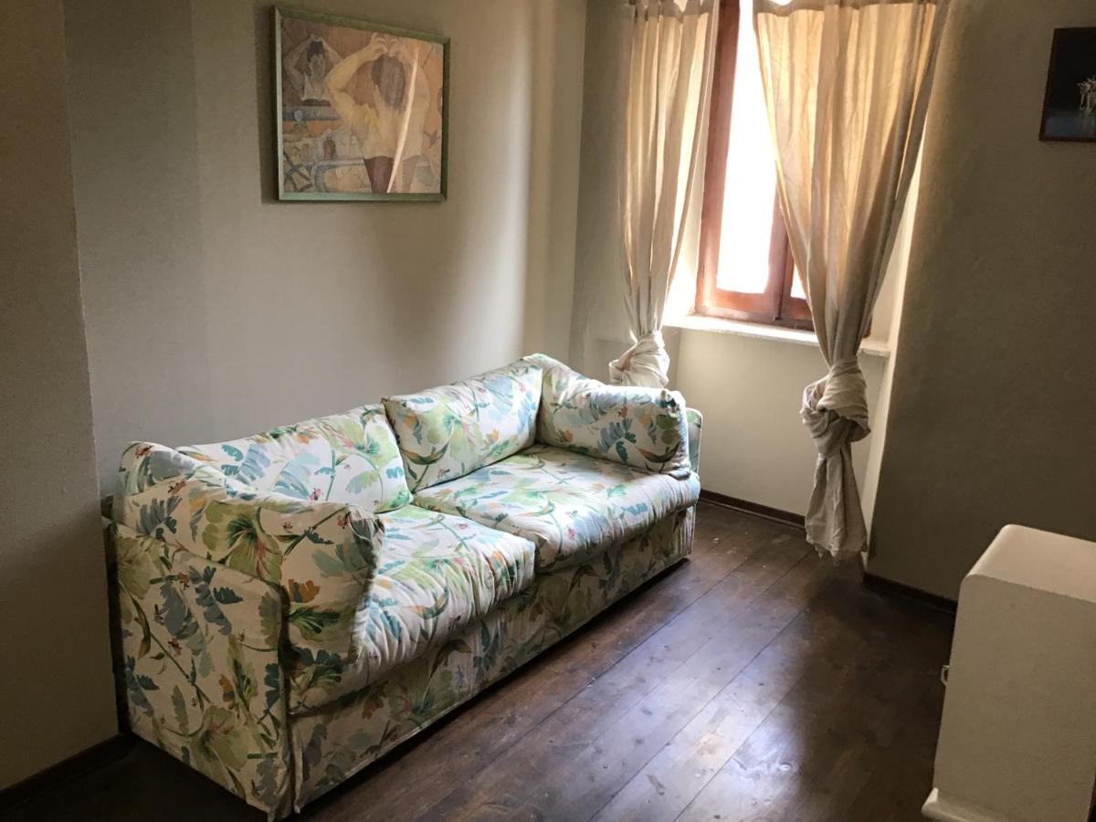 Varzi sotto i portici photo 3
