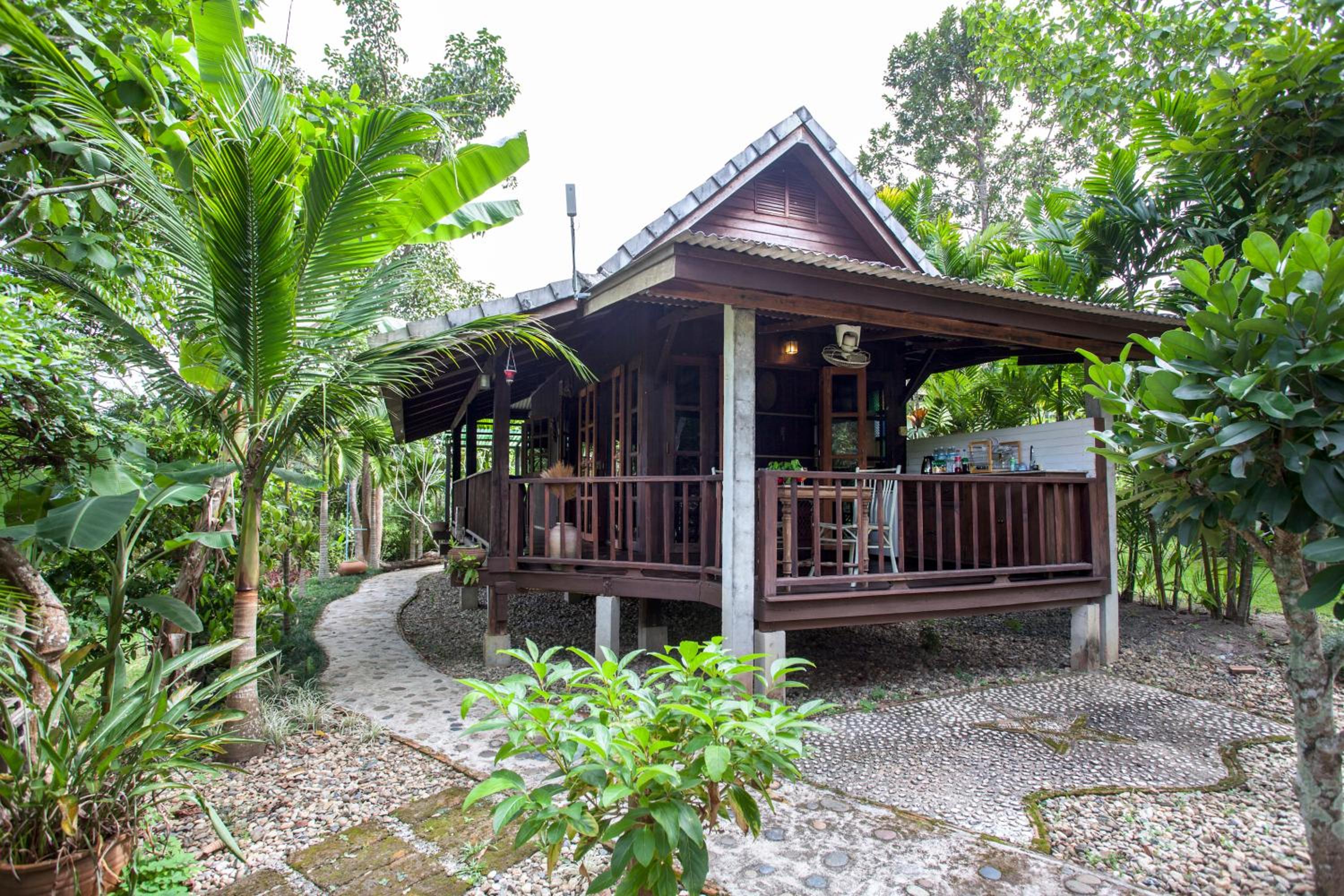 Mae Nai Gardens