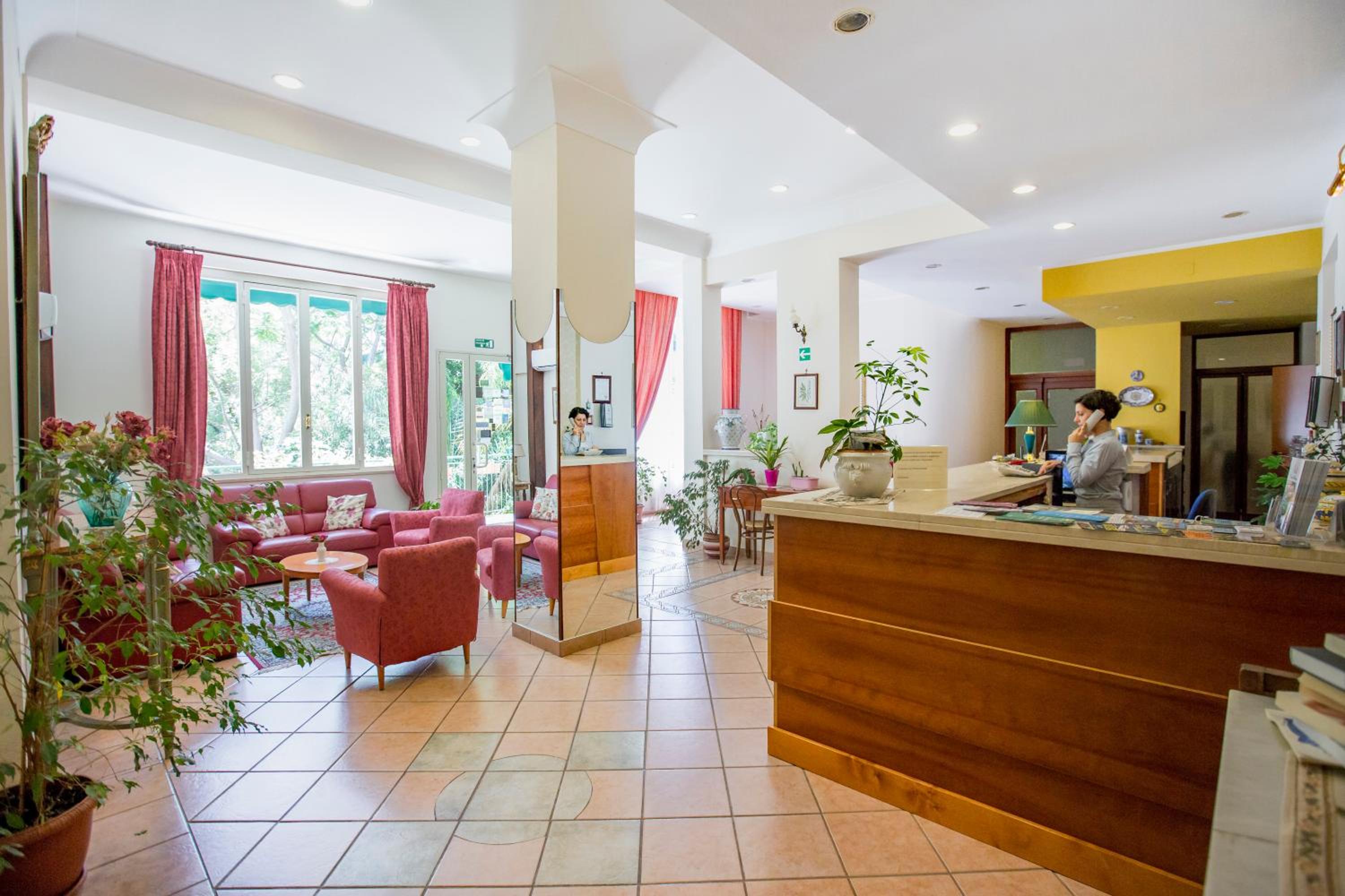 recepcion & lobby