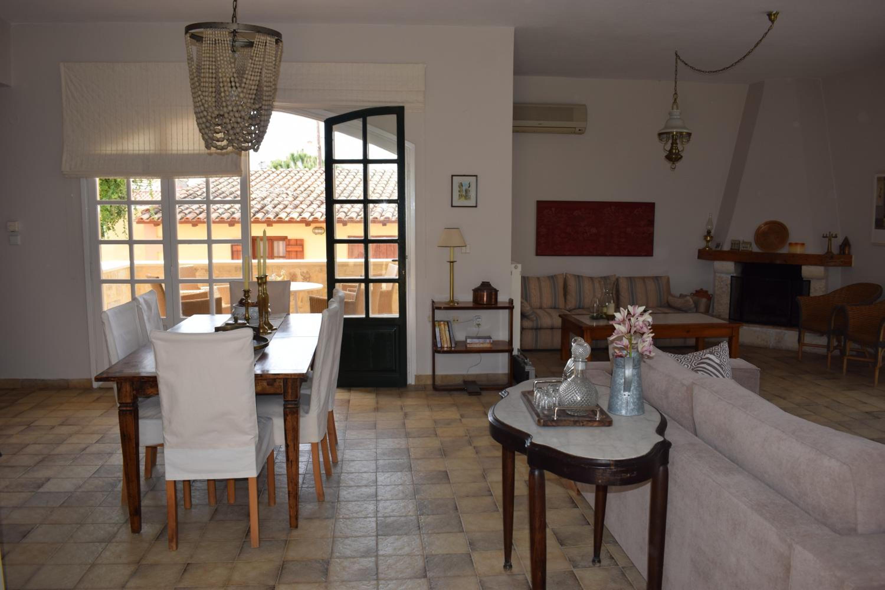 Villa Avly view 4