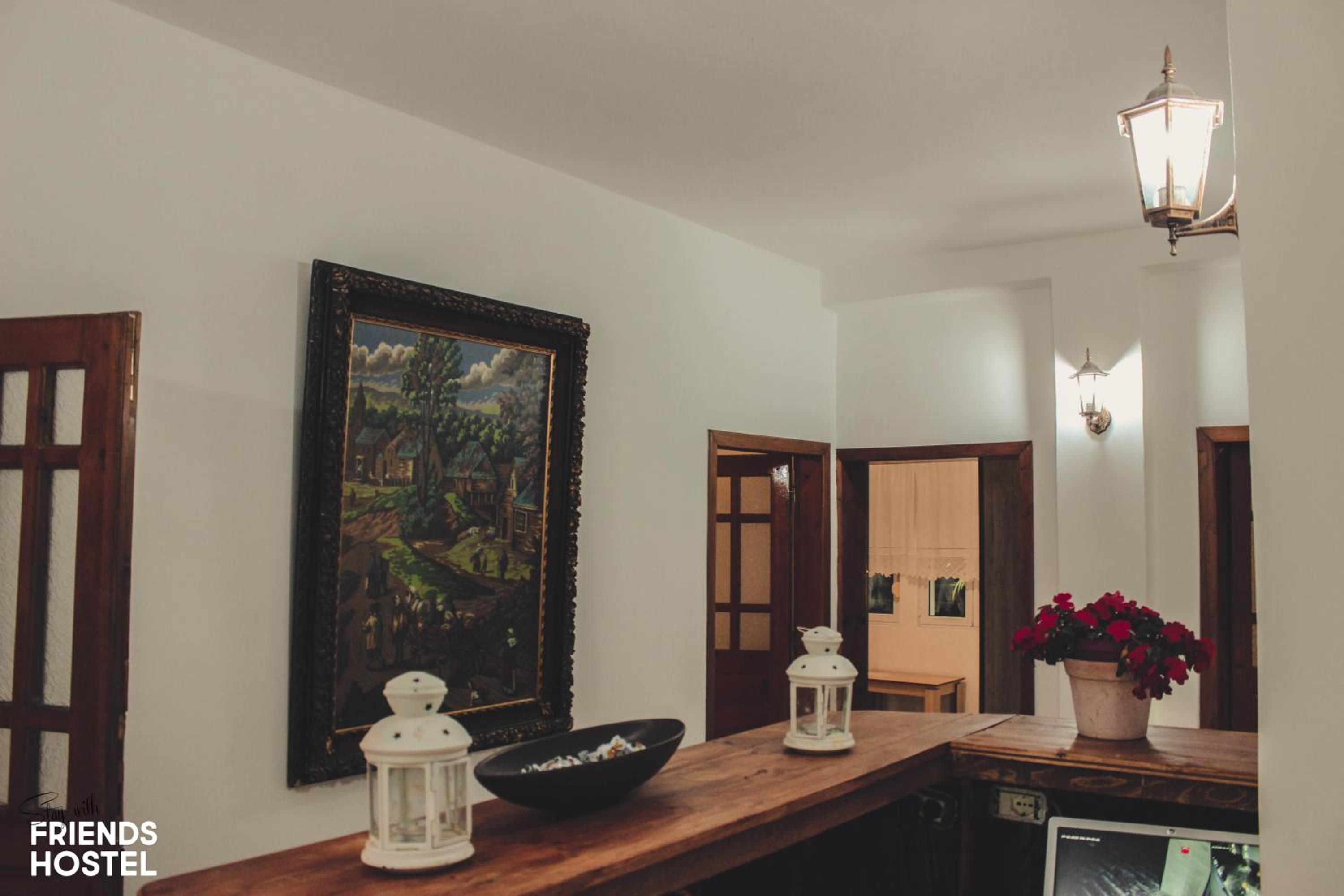 Friends' Guesthouse & Hostel