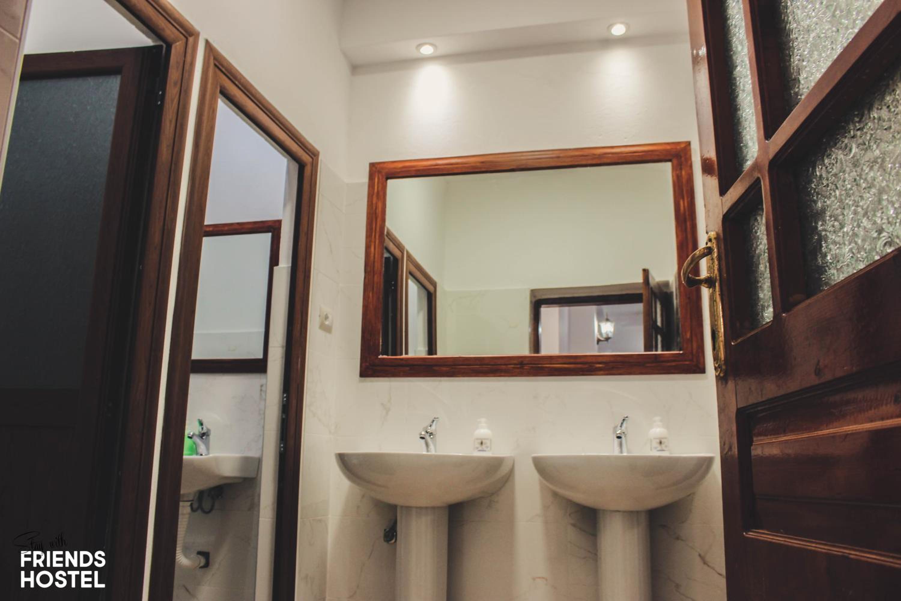 Friends' Guesthouse & Hostel