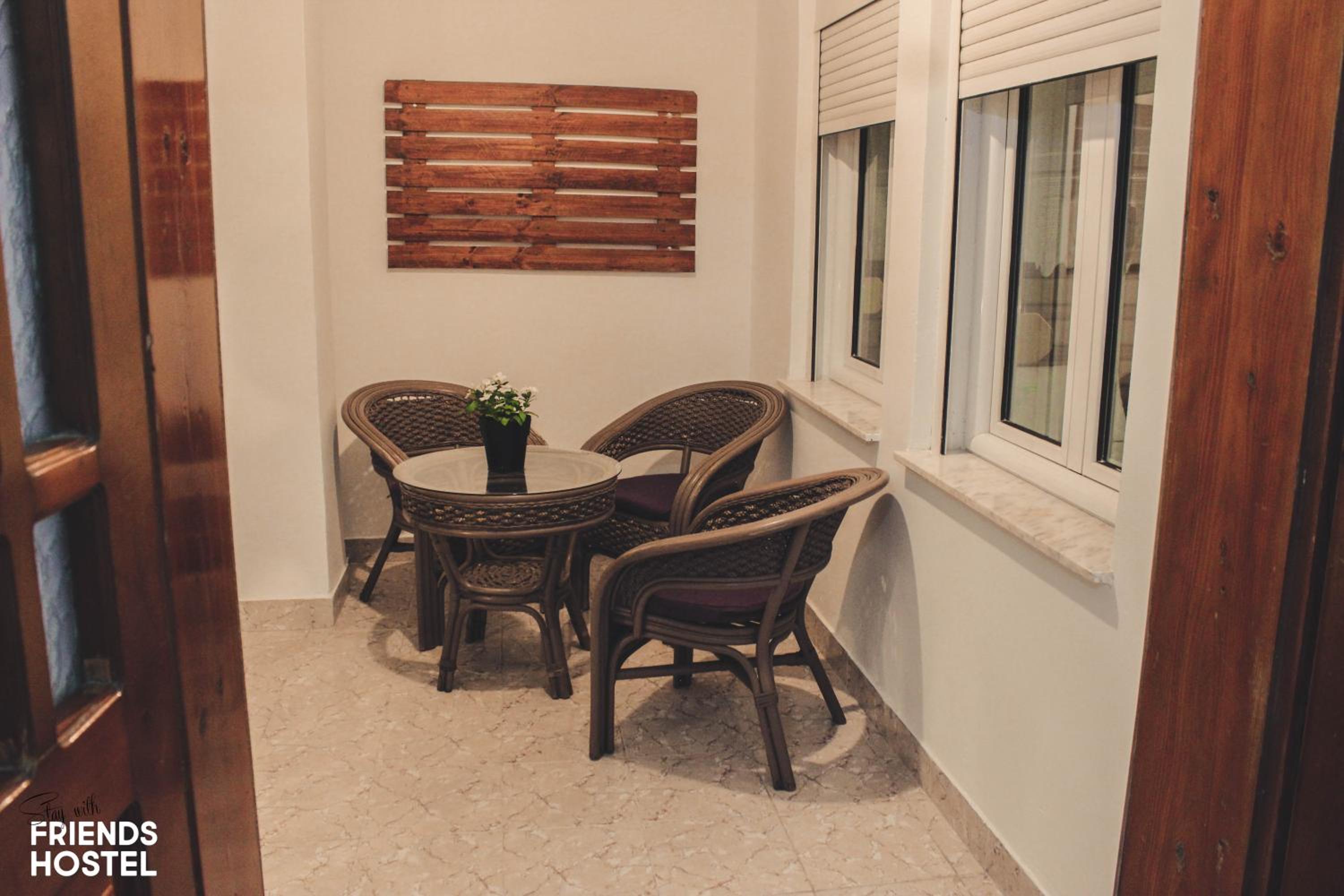 Friends' Guesthouse & Hostel