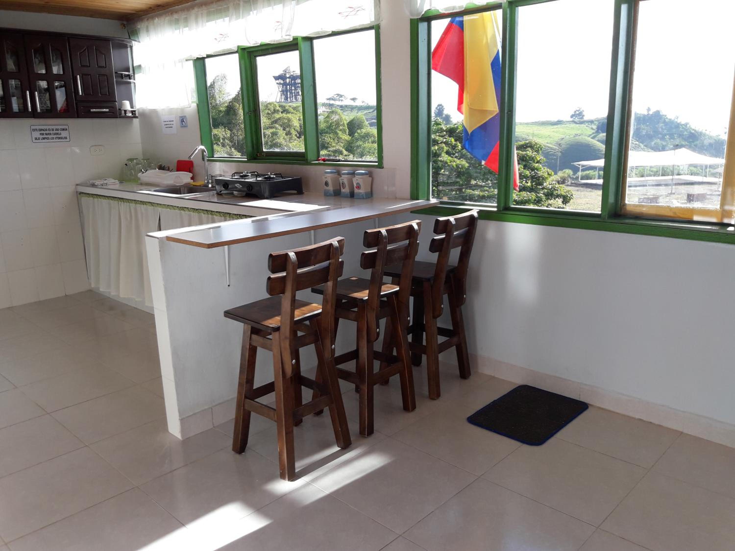 Yerbabuena Hostel Filandia view 5