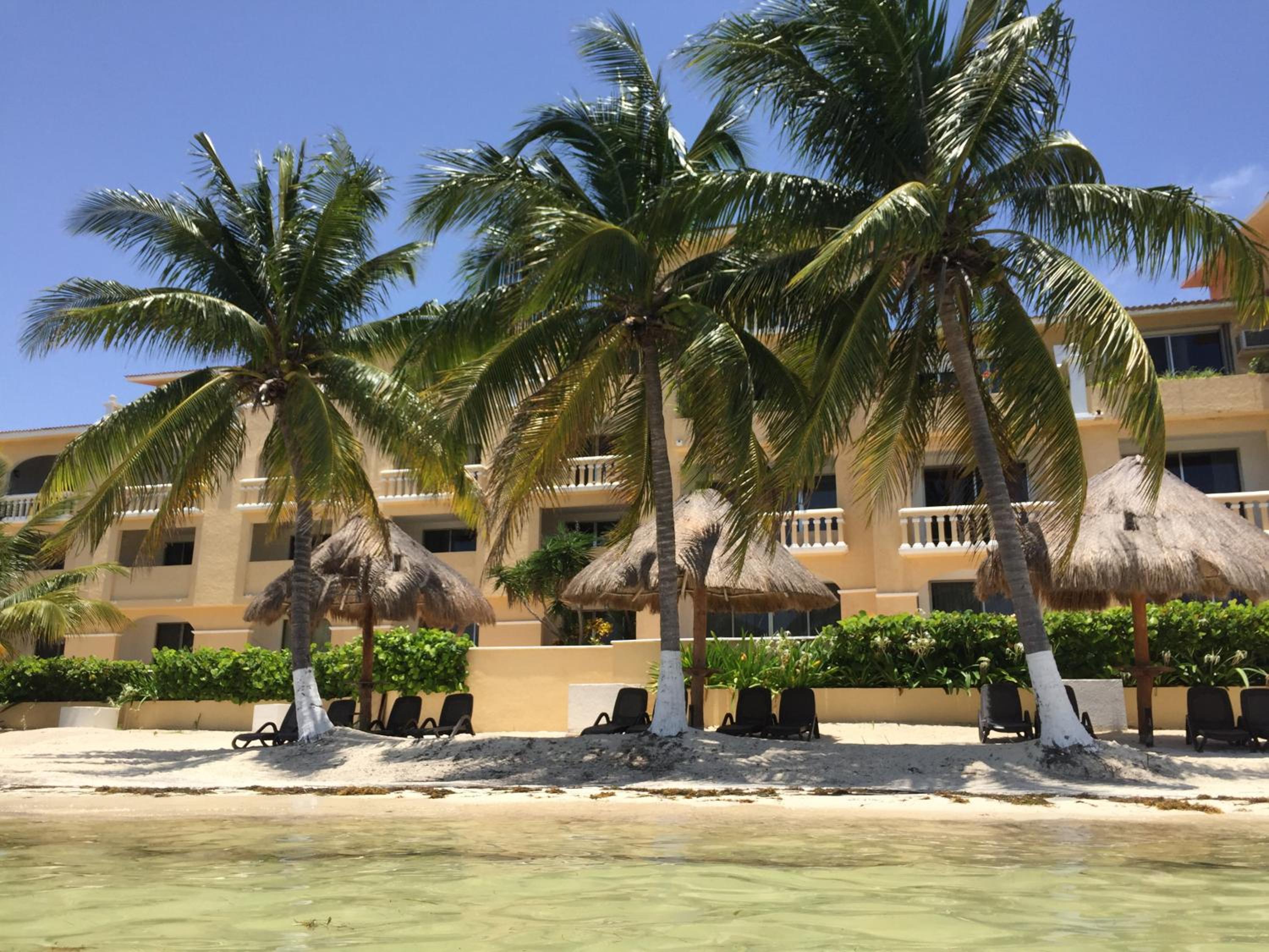 Caribbean apartment