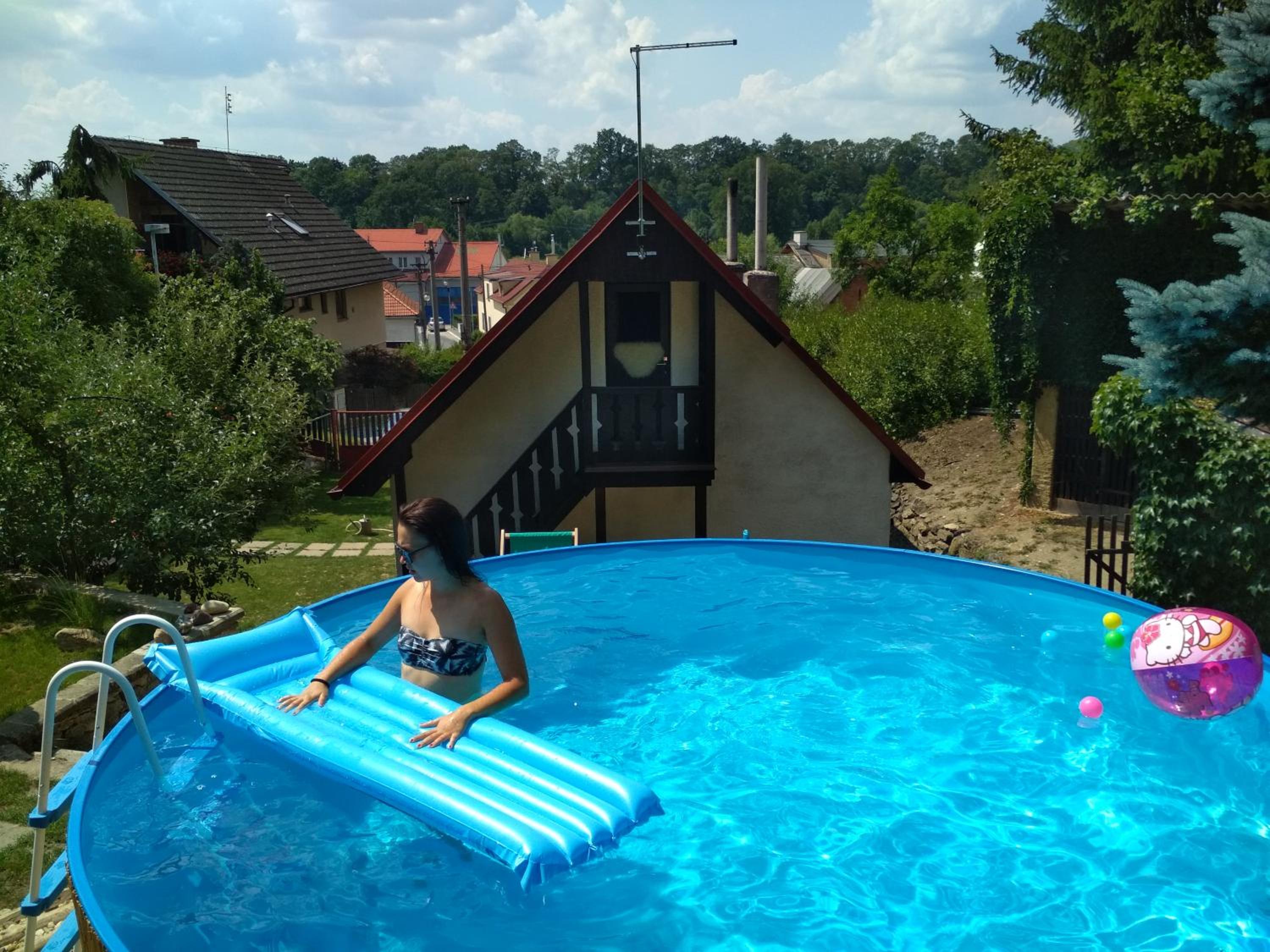 Chalupa pod zámkem