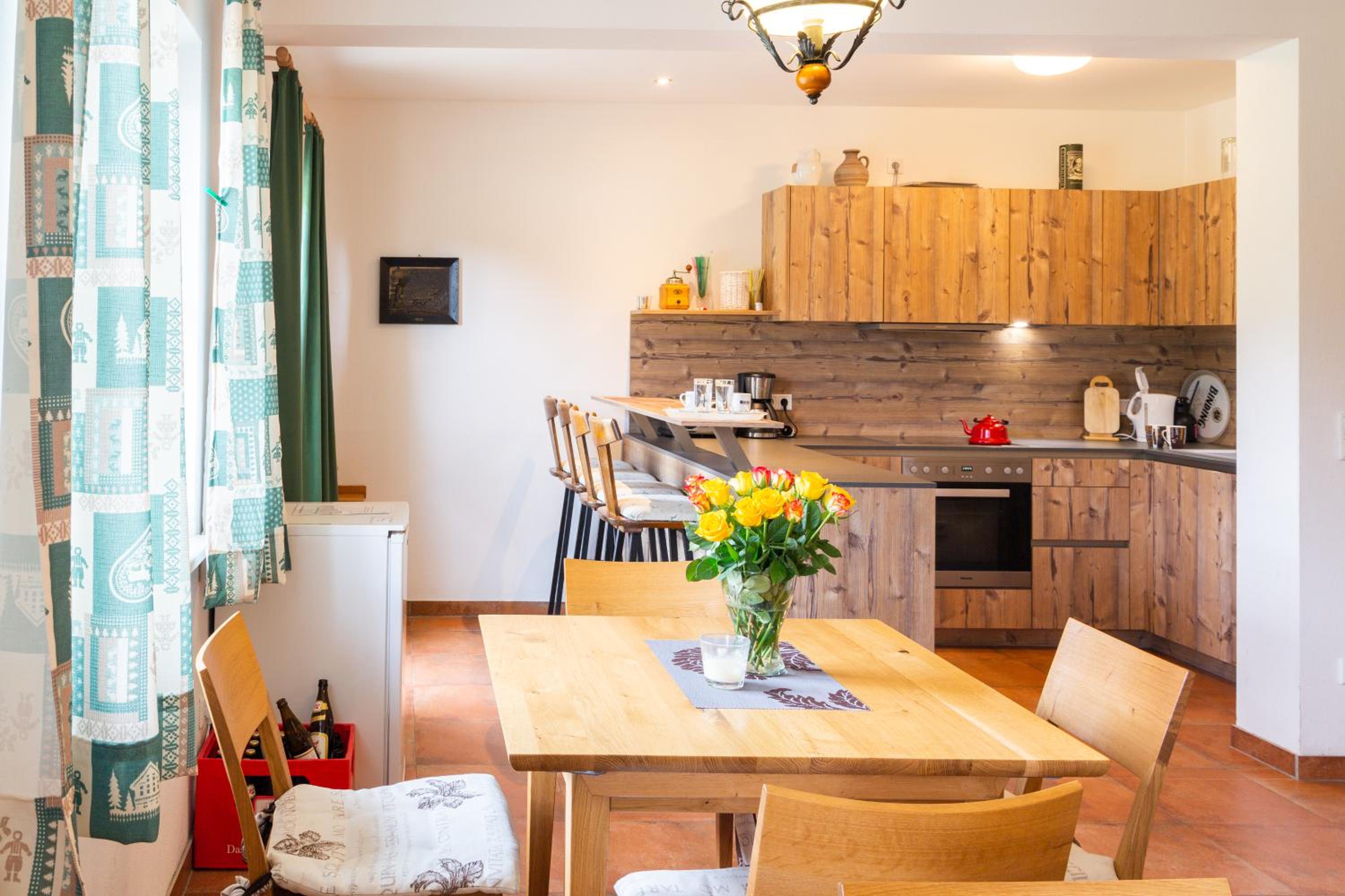 Almhaus Alpenrose Postalm