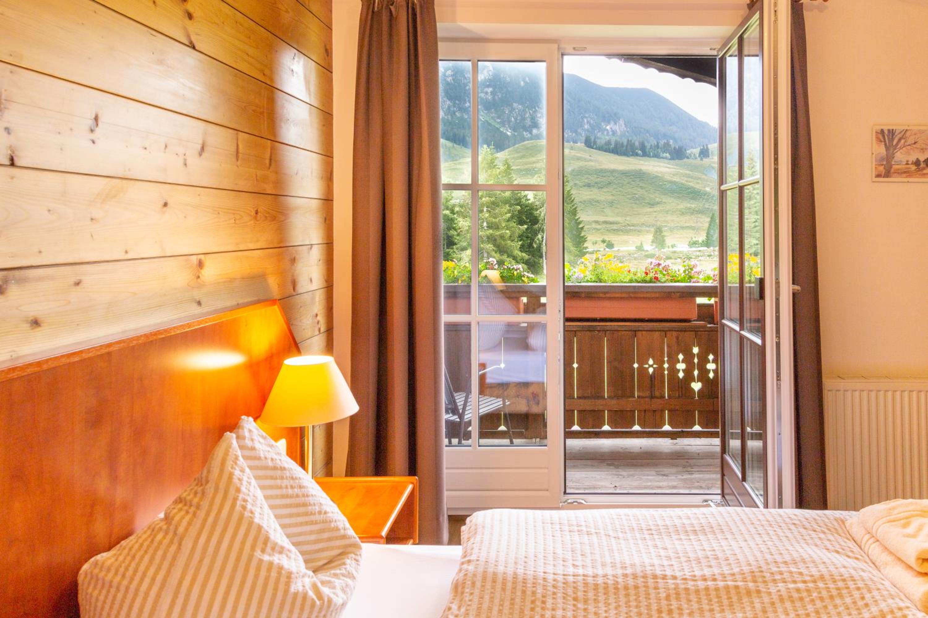 Almhaus Alpenrose Postalm